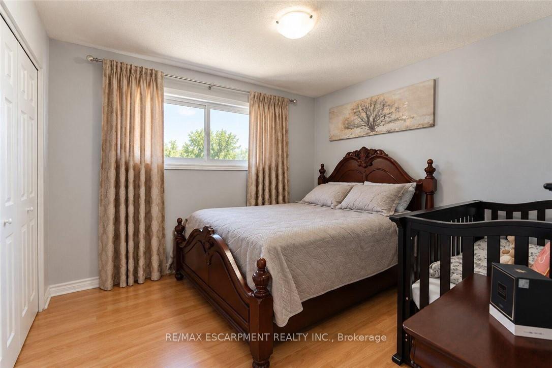 Photo 25 of 33 Bellingham Drive, Hamilton, Lawfield — HOMEH