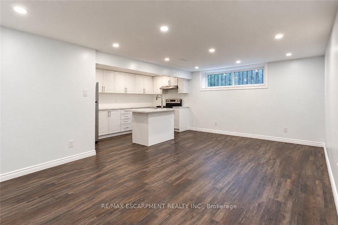 Photo 37 of 33 Bellingham Drive, Hamilton, Lawfield — HOMEH