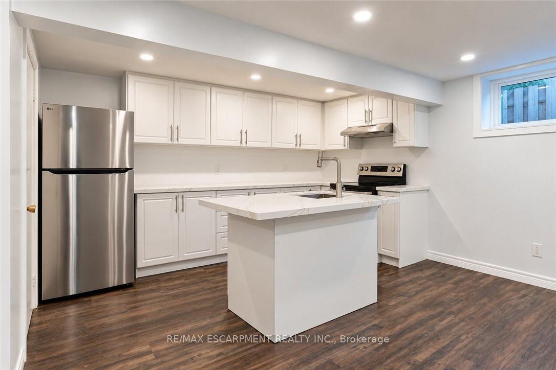 Photo 40 of 33 Bellingham Drive, Hamilton, Lawfield — HOMEH