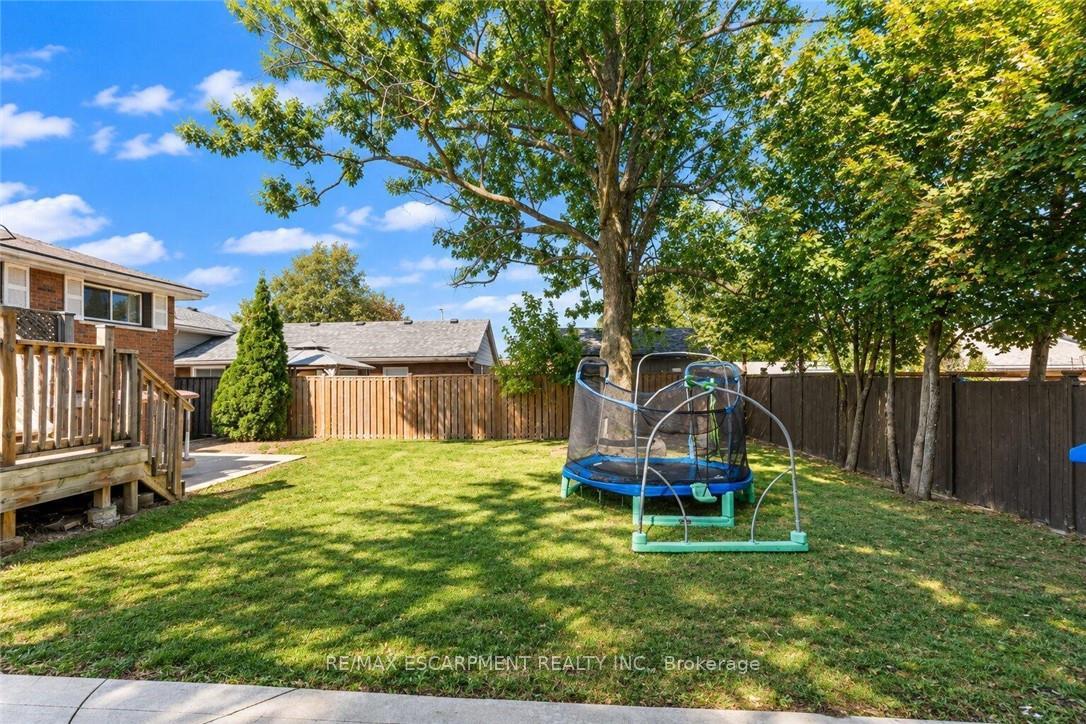 Photo 44 of 33 Bellingham Drive, Hamilton, Lawfield — HOMEH