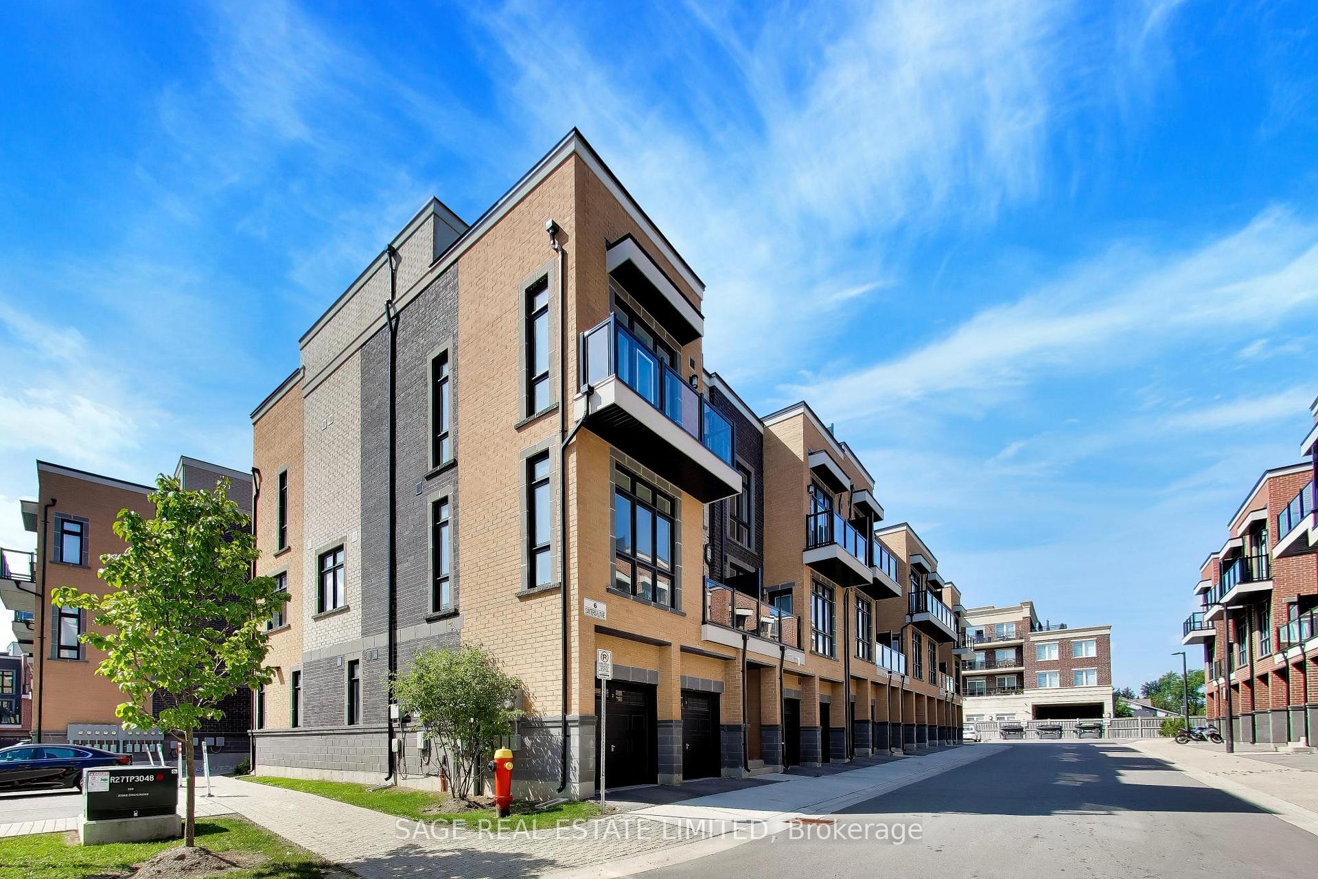 Photo 4 of Unit 7, 6 Sayers Lane, Richmond Hill, Oak Ridges — HOMEH