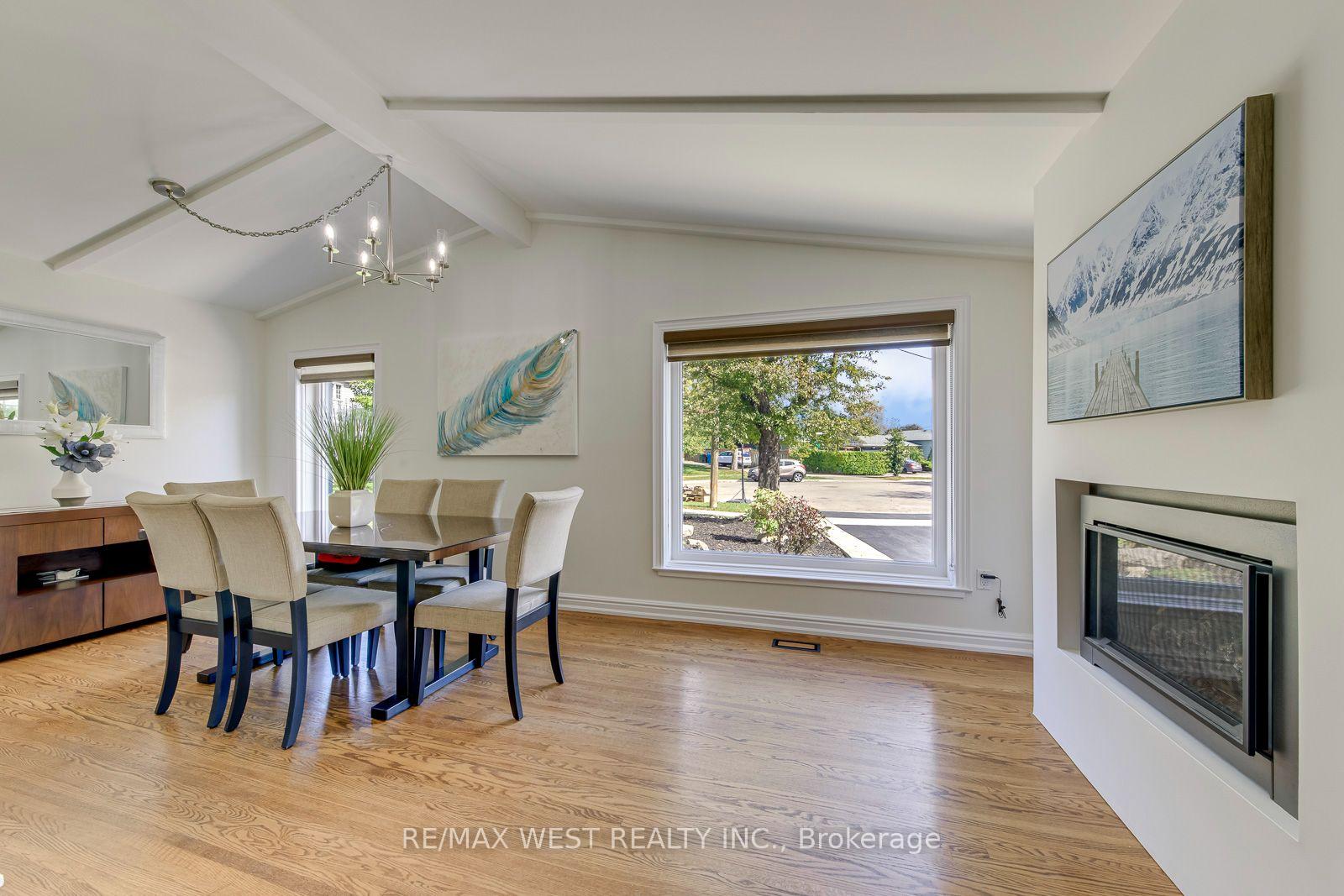 Photo 12 of 6 Millview Court, Etobicoke, West Humber-Clairville — HOMEH