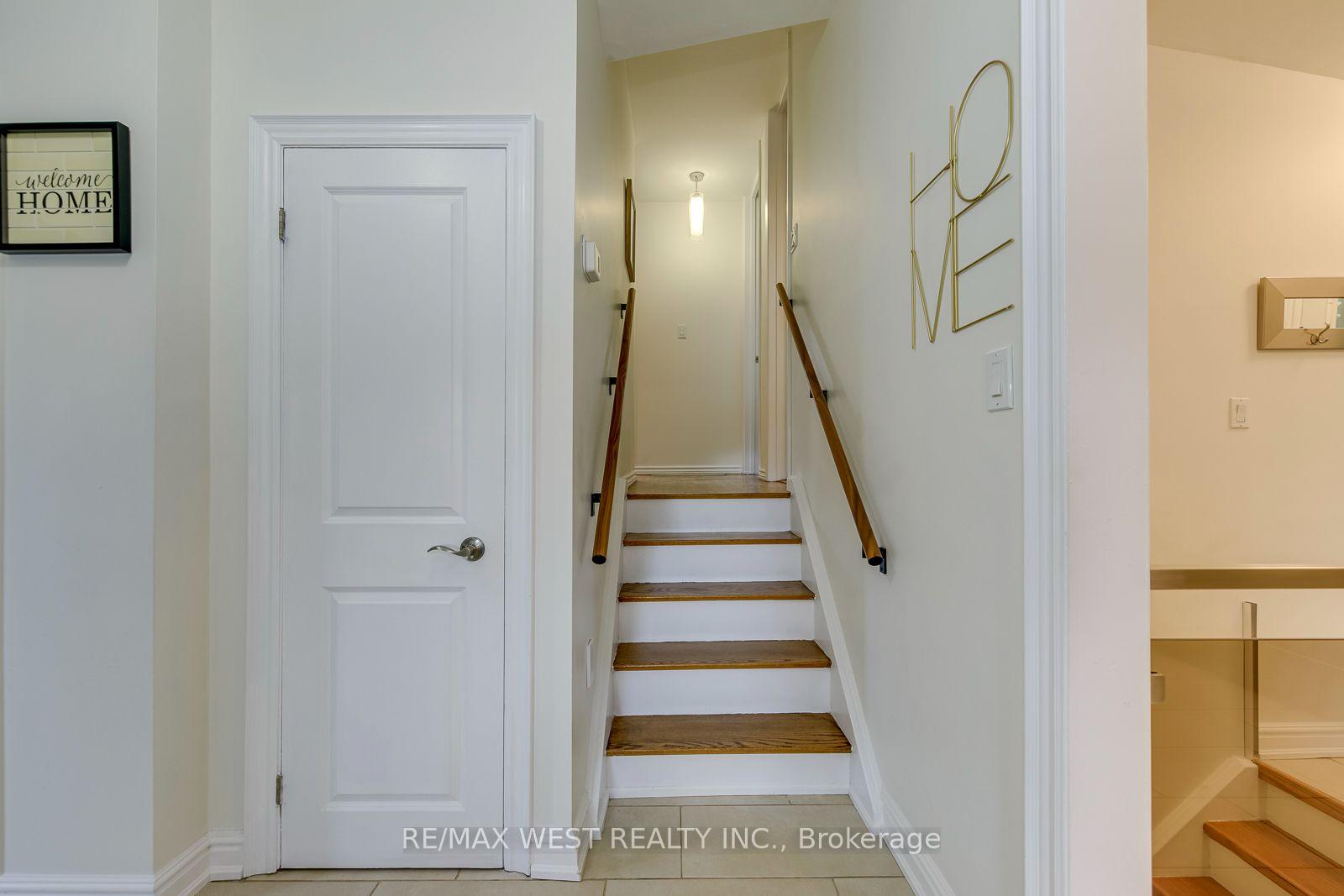 Photo 28 of 6 Millview Court, Etobicoke, West Humber-Clairville — HOMEH