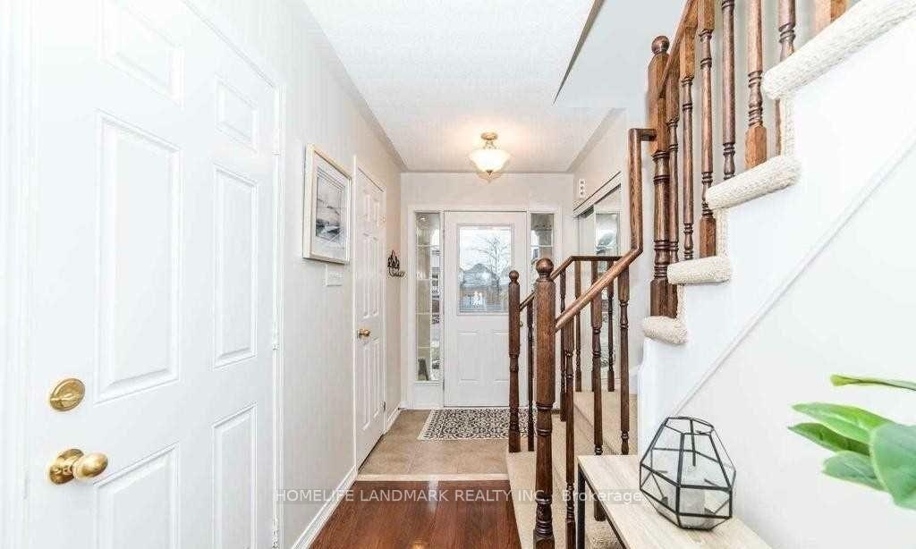 Photo 2 of 198 Swindells Street, Clarington, Bowmanville — HOMEH
