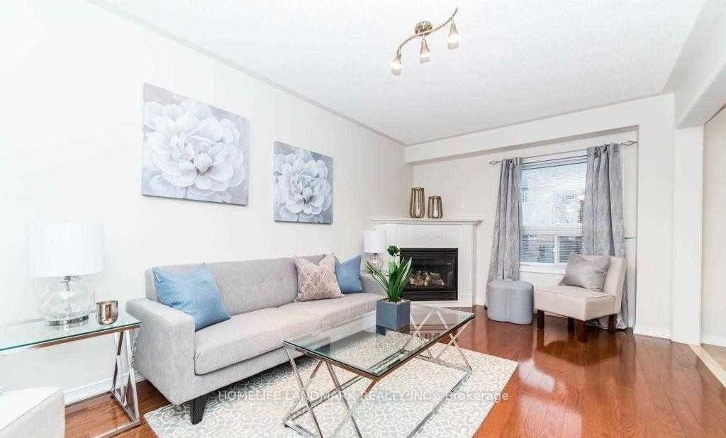 Photo 3 of 198 Swindells Street, Clarington, Bowmanville — HOMEH
