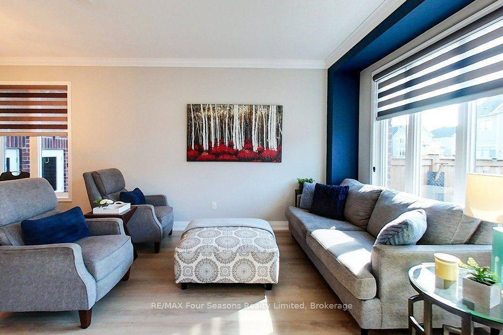 Photo 8 of 24 Barfoot Street, Collingwood — HOMEH