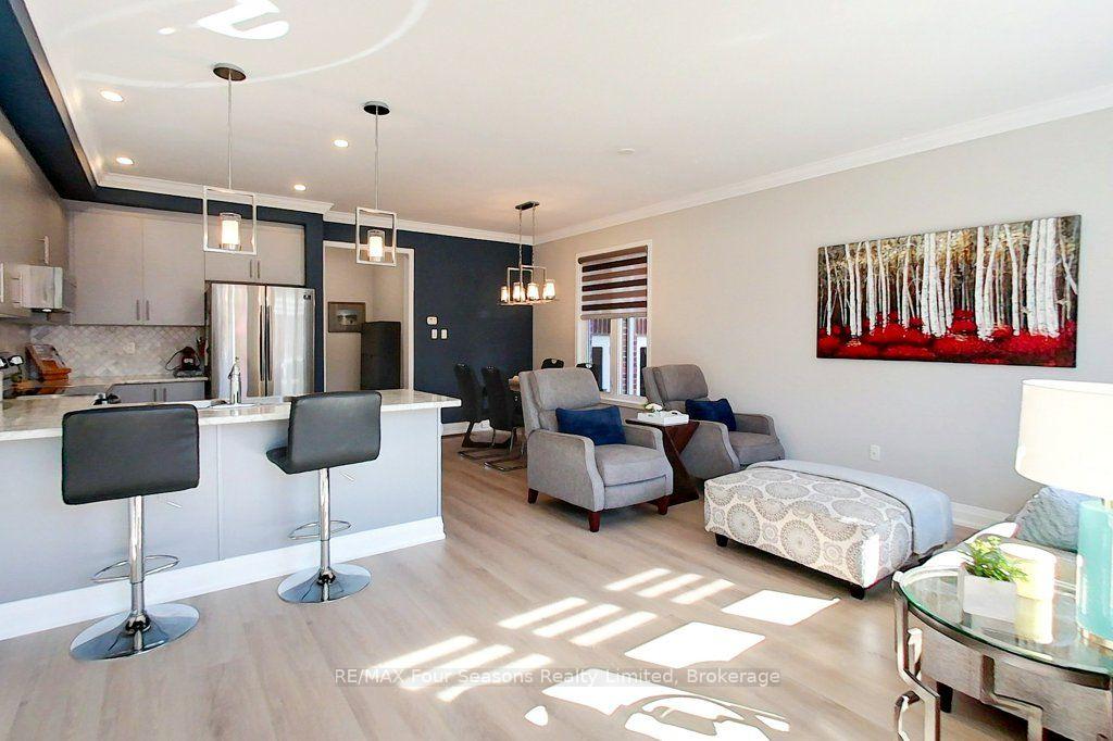 Photo 10 of 24 Barfoot Street, Collingwood — HOMEH