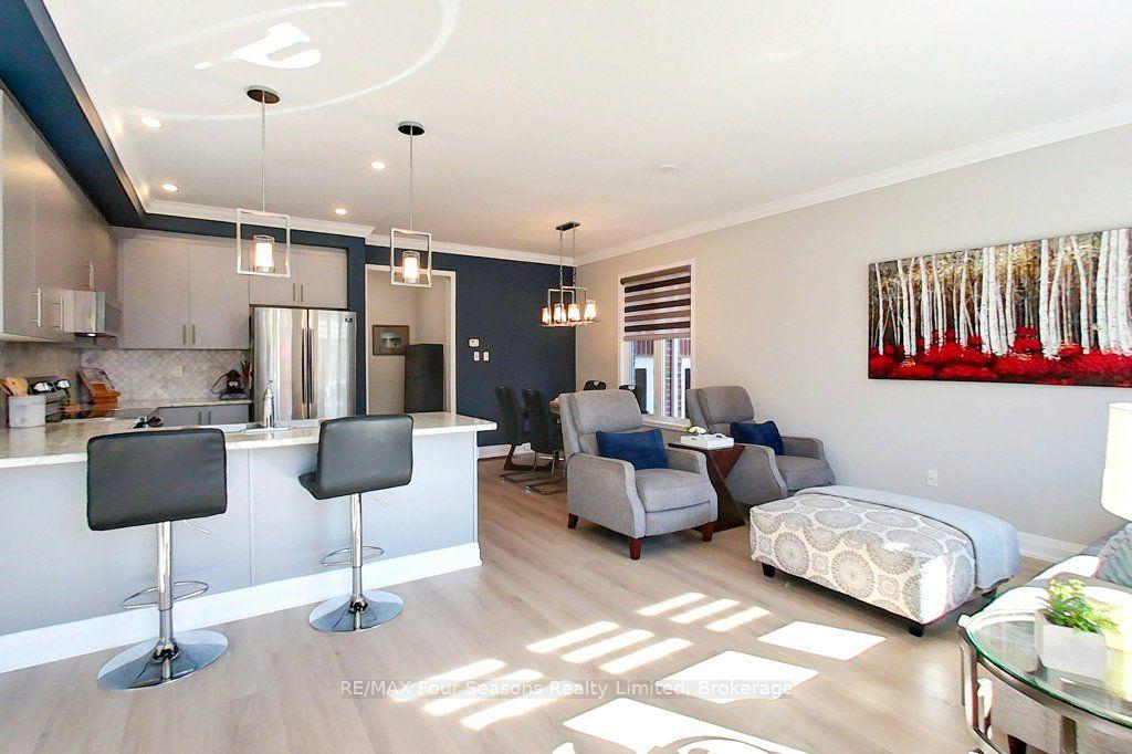 Photo 15 of 24 Barfoot Street, Collingwood — HOMEH