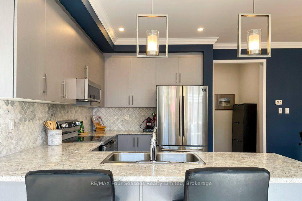 Photo 17 of 24 Barfoot Street, Collingwood — HOMEH