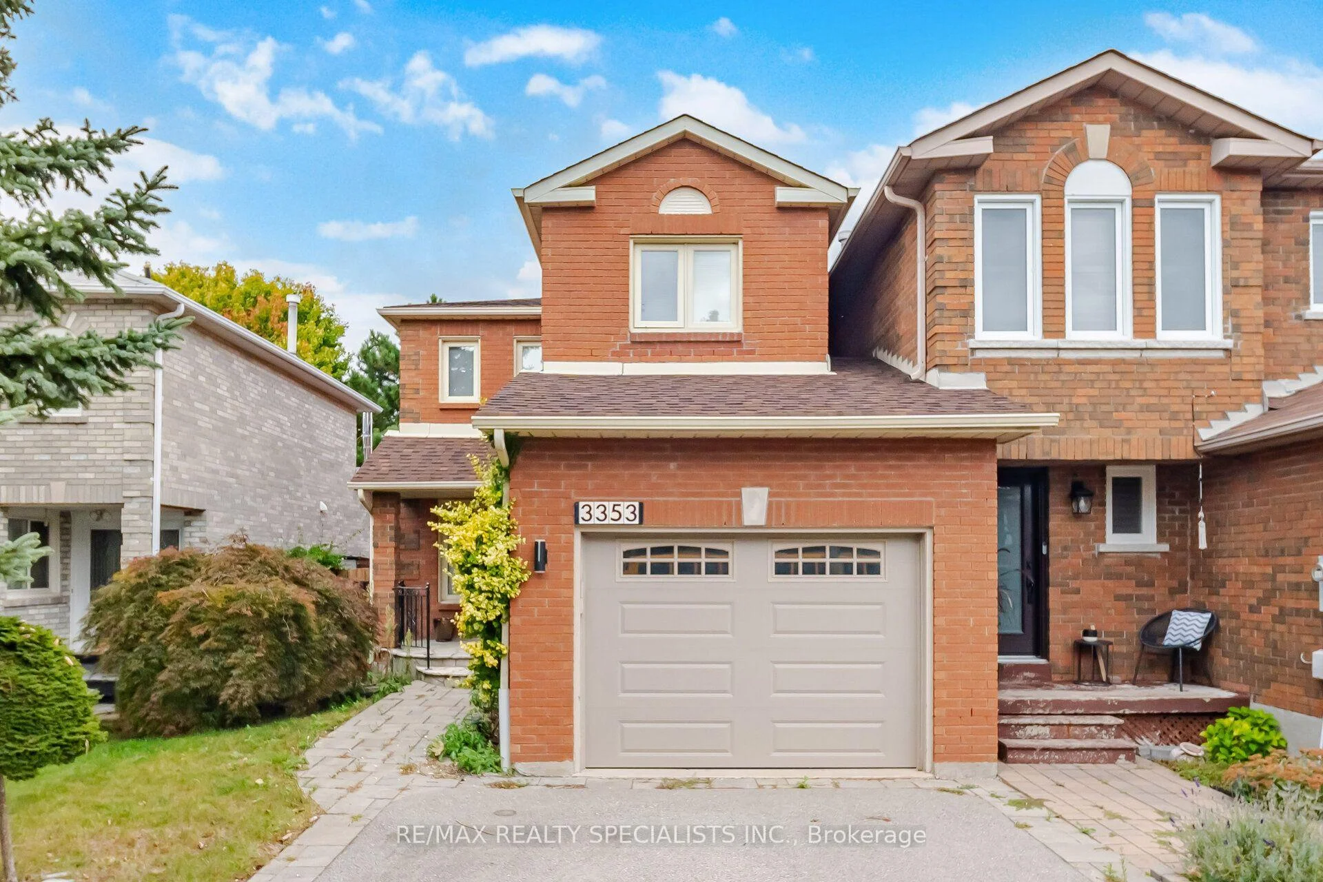 Front of 3353 Bobwhite Mews
