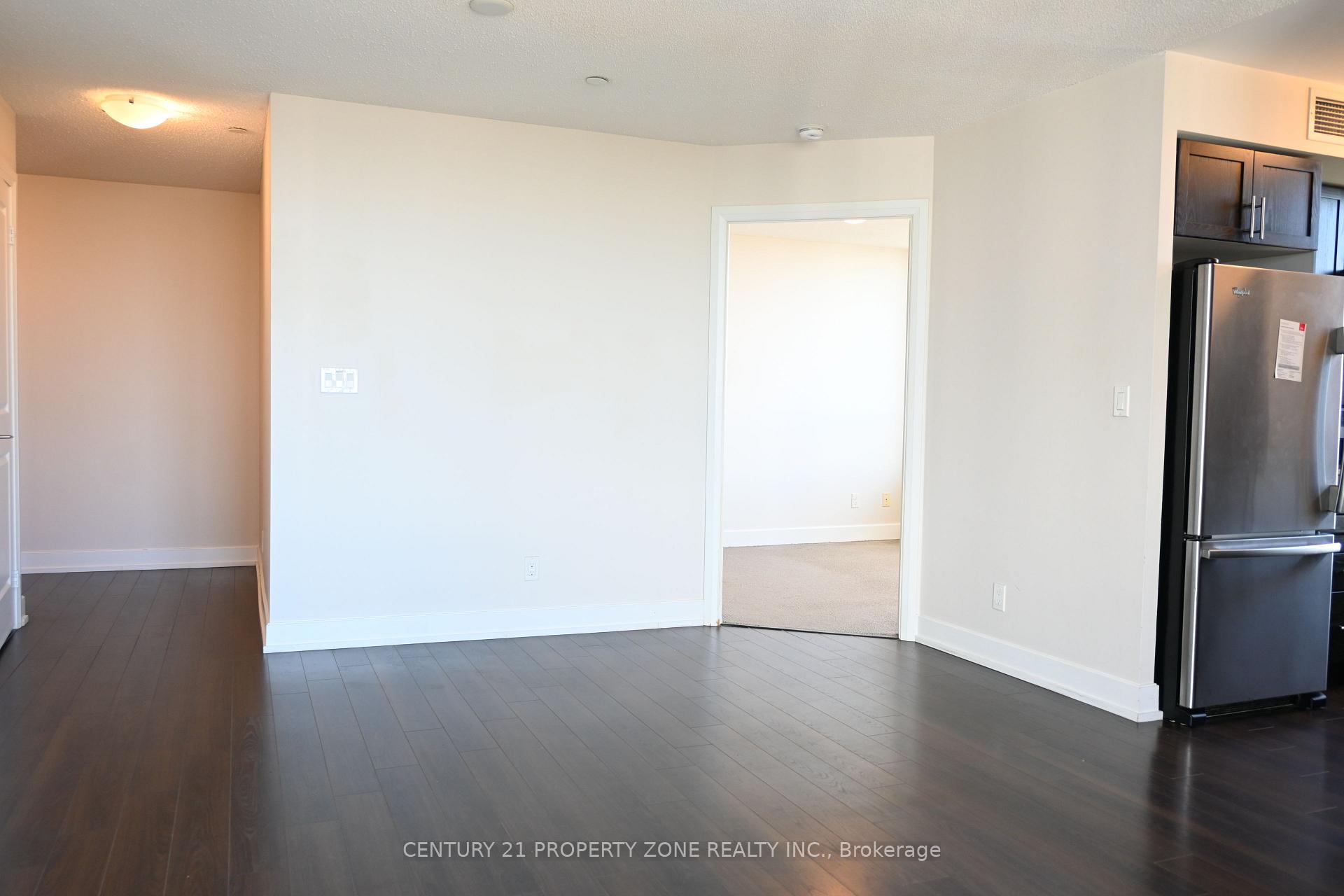 Photo 6 of Unit 2210, 6 Eva Road, Etobicoke, Markland Wood — HOMEH