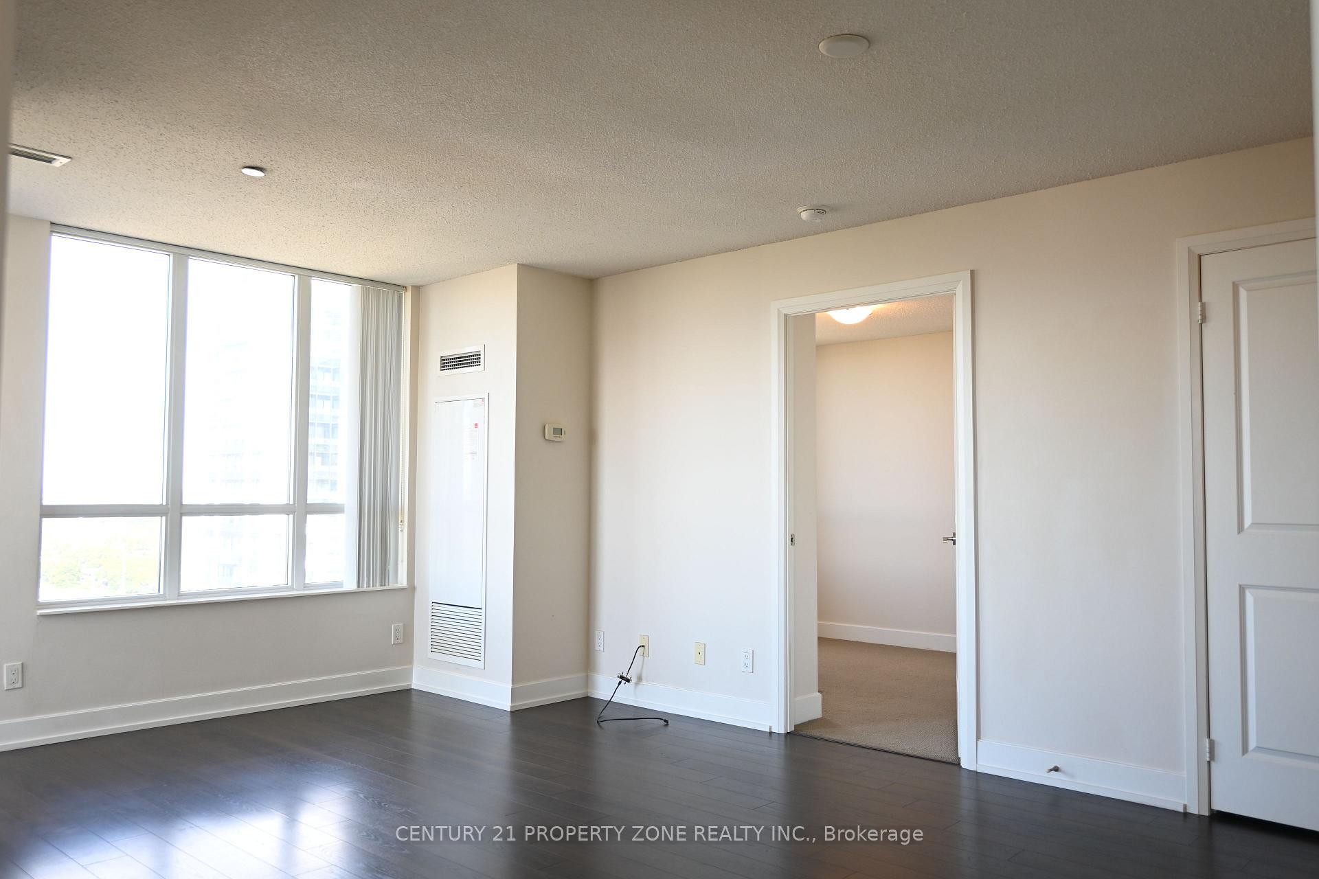 Photo 7 of Unit 2210, 6 Eva Road, Etobicoke, Markland Wood — HOMEH