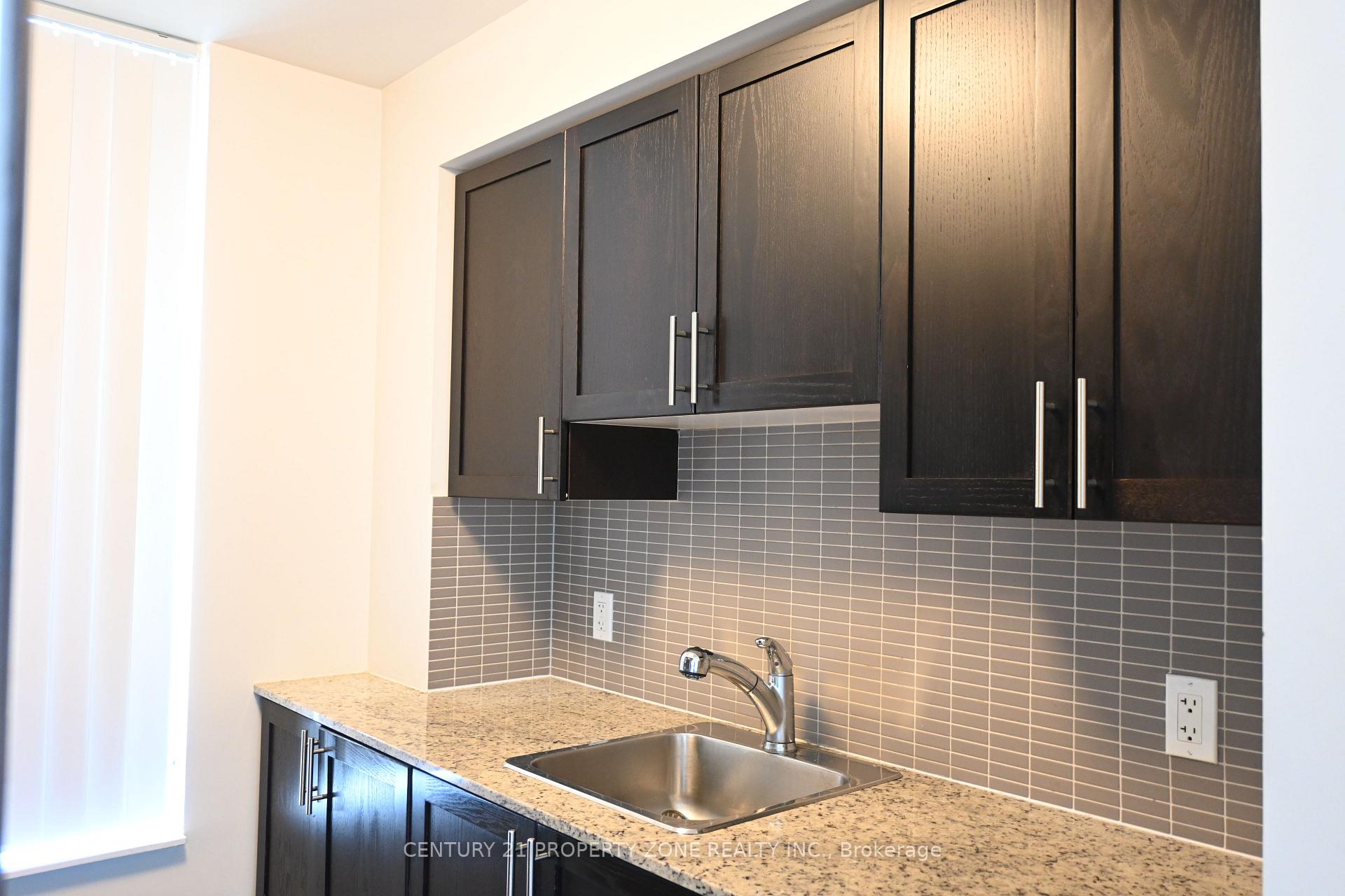 Photo 12 of Unit 2210, 6 Eva Road, Etobicoke, Markland Wood — HOMEH