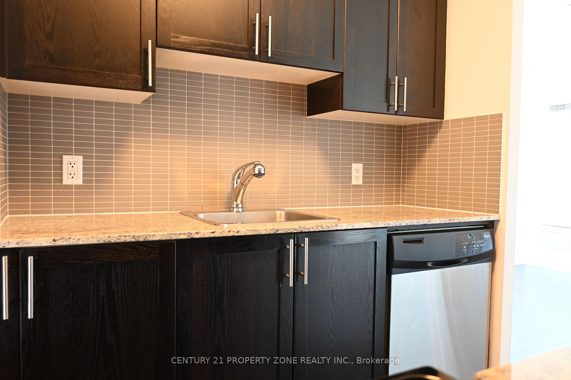 Photo 13 of Unit 2210, 6 Eva Road, Etobicoke, Markland Wood — HOMEH
