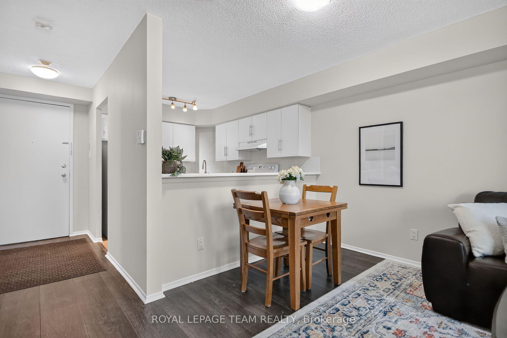 Photo 12 of Unit 404, 1025 Grenon Avenue, Ottawa, Fairfield Heights — HOMEH