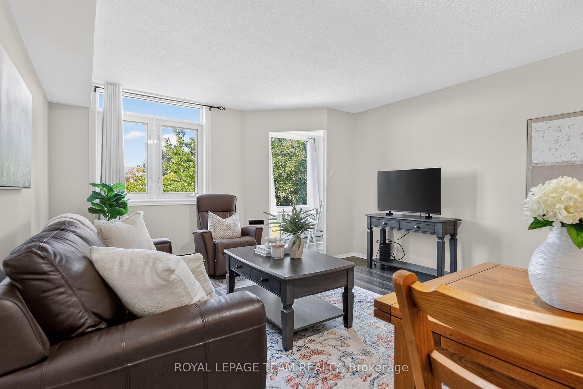 Photo 16 of Unit 404, 1025 Grenon Avenue, Ottawa, Fairfield Heights — HOMEH