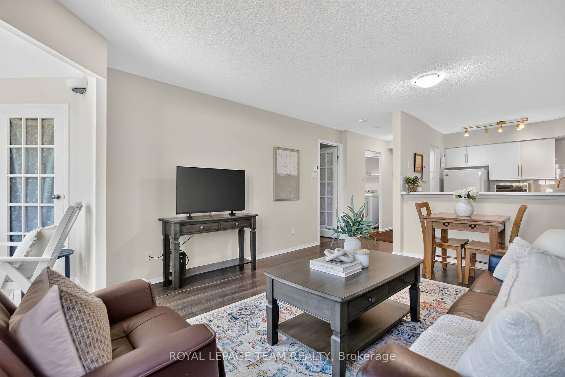 Photo 17 of Unit 404, 1025 Grenon Avenue, Ottawa, Fairfield Heights — HOMEH