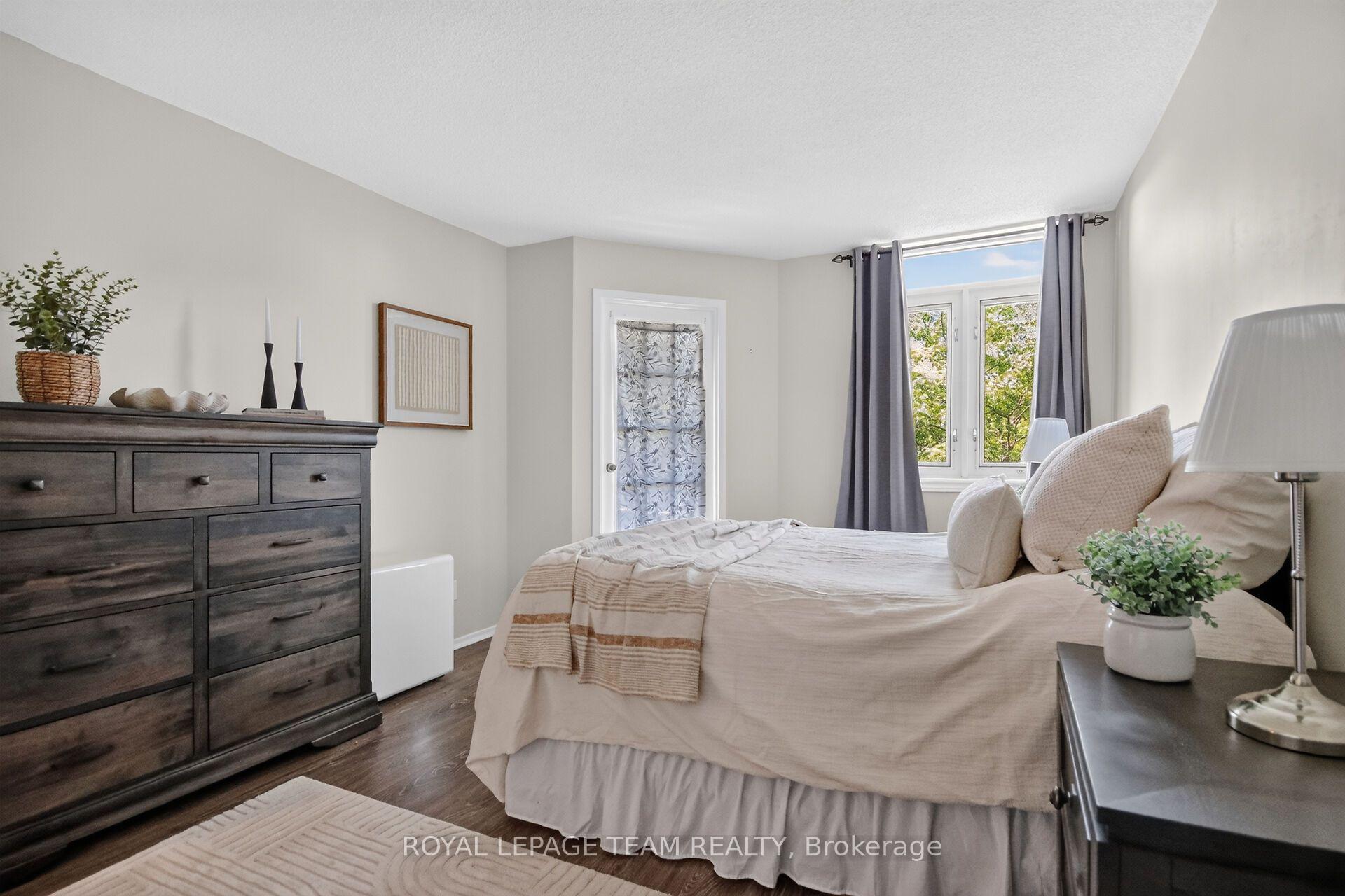 Photo 25 of Unit 404, 1025 Grenon Avenue, Ottawa, Fairfield Heights — HOMEH