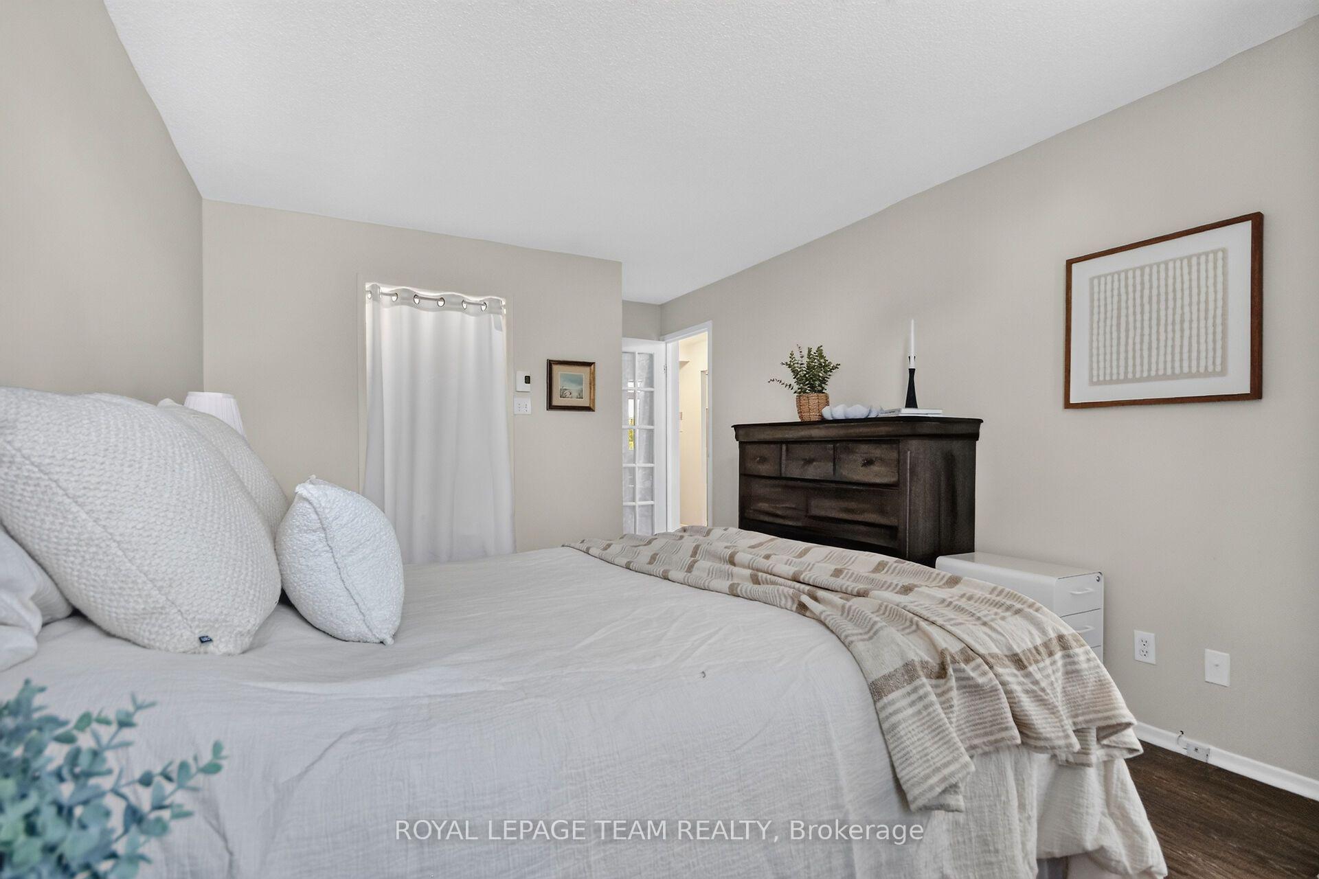 Photo 27 of Unit 404, 1025 Grenon Avenue, Ottawa, Fairfield Heights — HOMEH