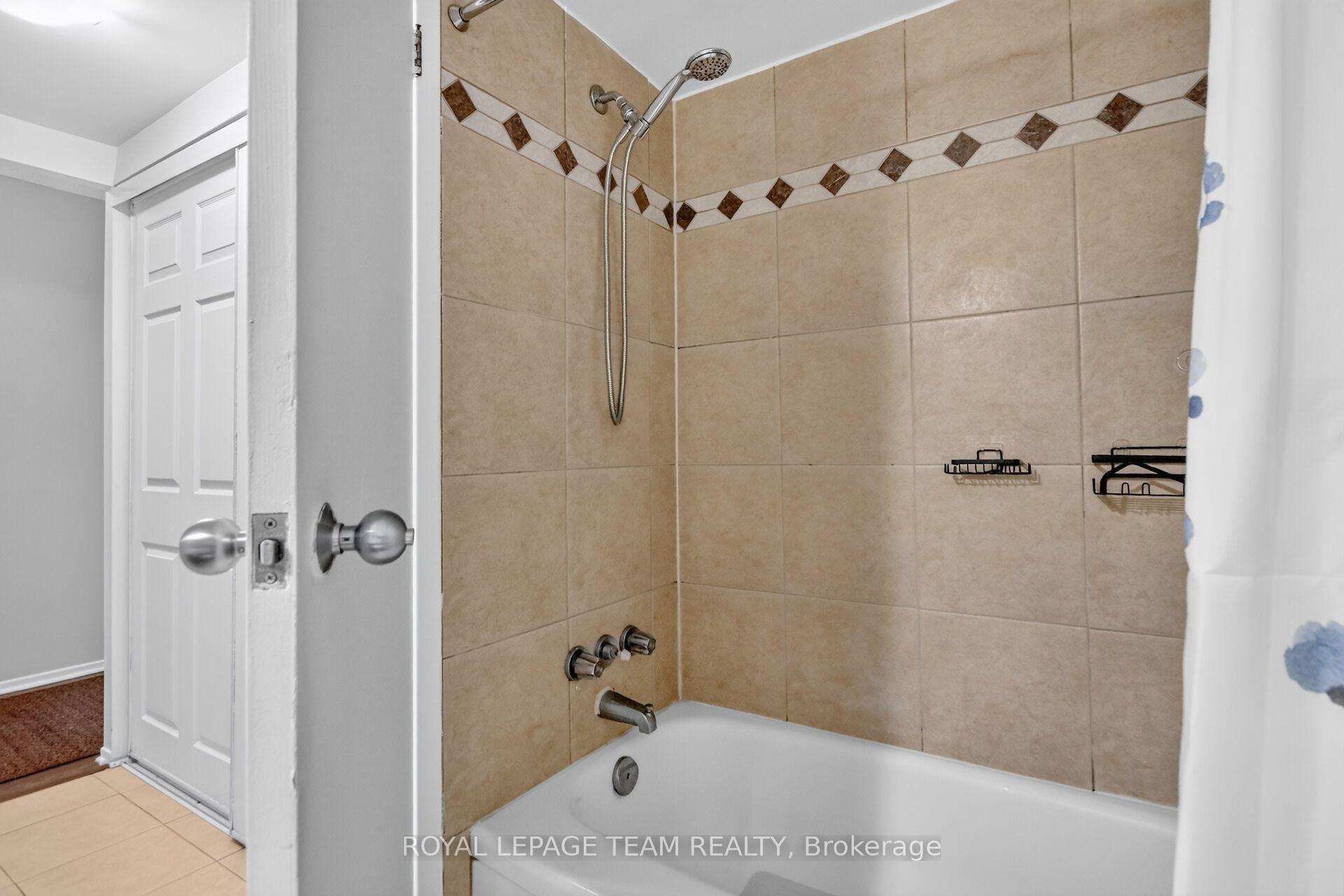 Photo 29 of Unit 404, 1025 Grenon Avenue, Ottawa, Fairfield Heights — HOMEH