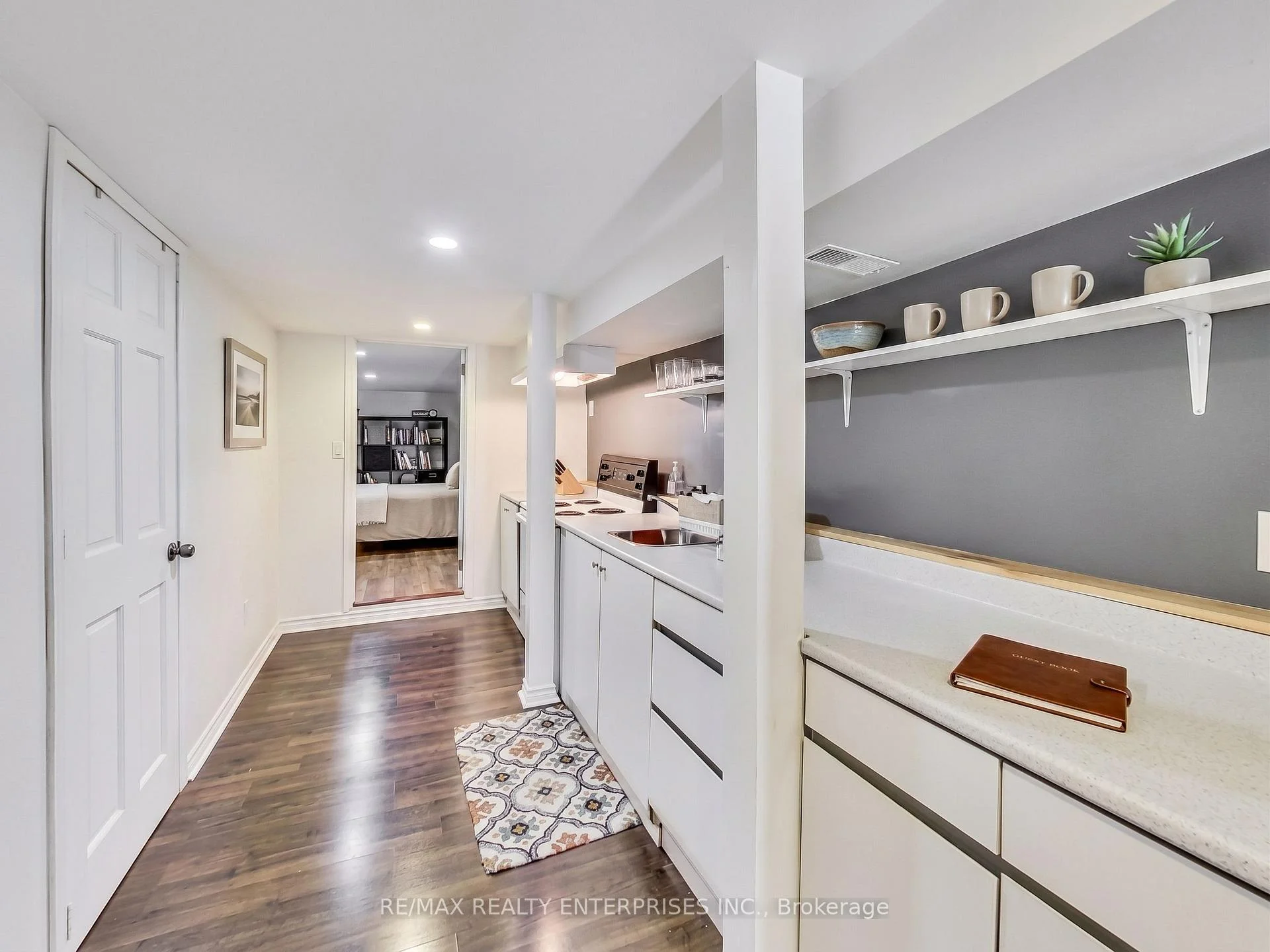 Photo 26 of 39 Pendrith Street, Toronto, Dovercourt-Wallace Emerson-Junction — HOMEH