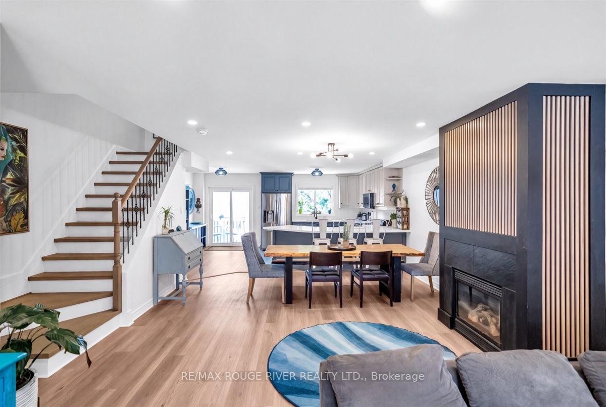 Photo 14 of 426 Brock Street N, Whitby, Downtown Whitby — HOMEH