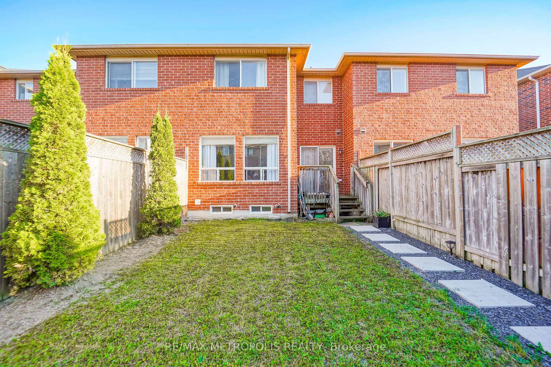 Photo 22 of 152 Angier Crescent, Ajax, South East — HOMEH