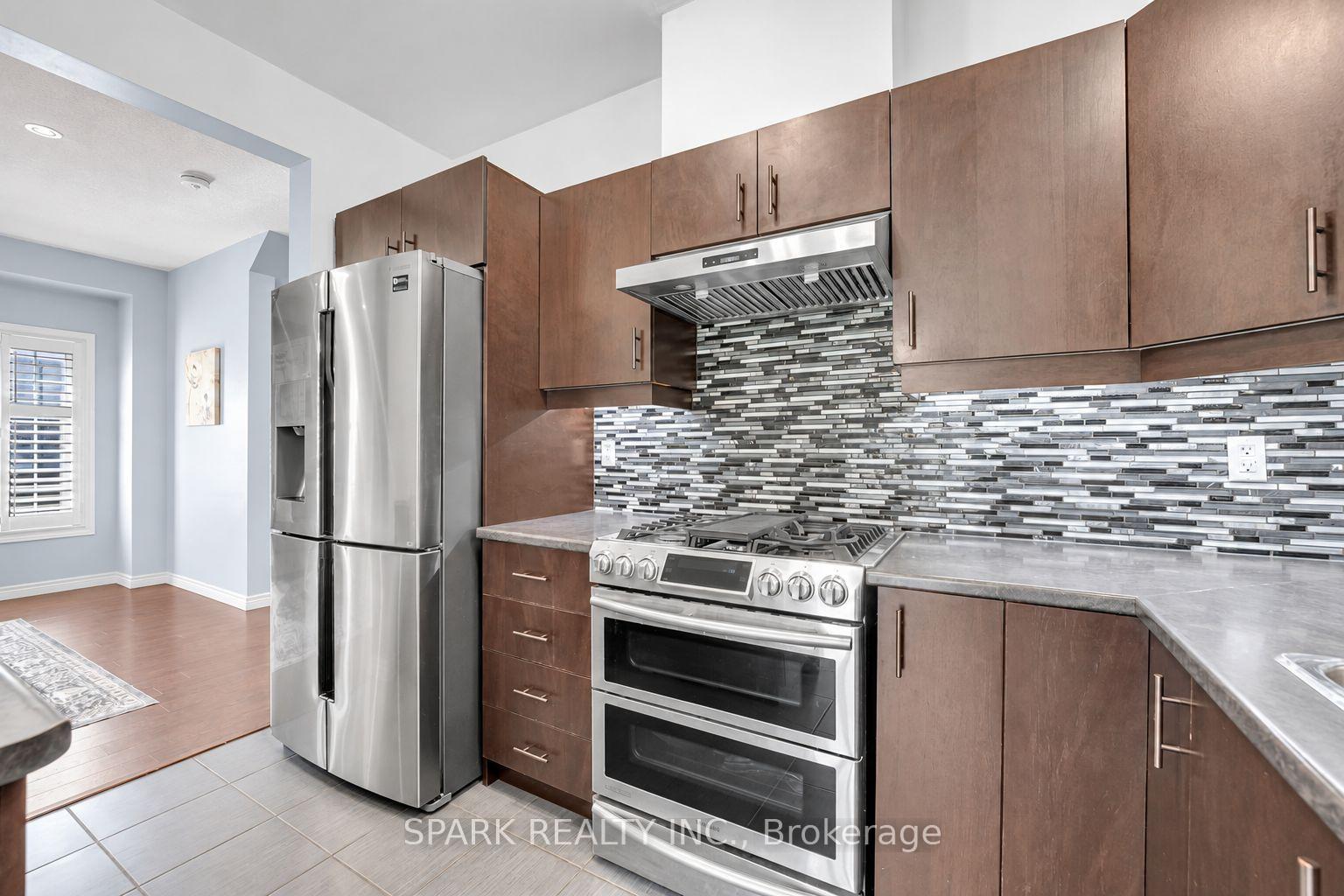 Photo 18 of 4 Cutts Crescent, Hamilton, Binbrook — HOMEH