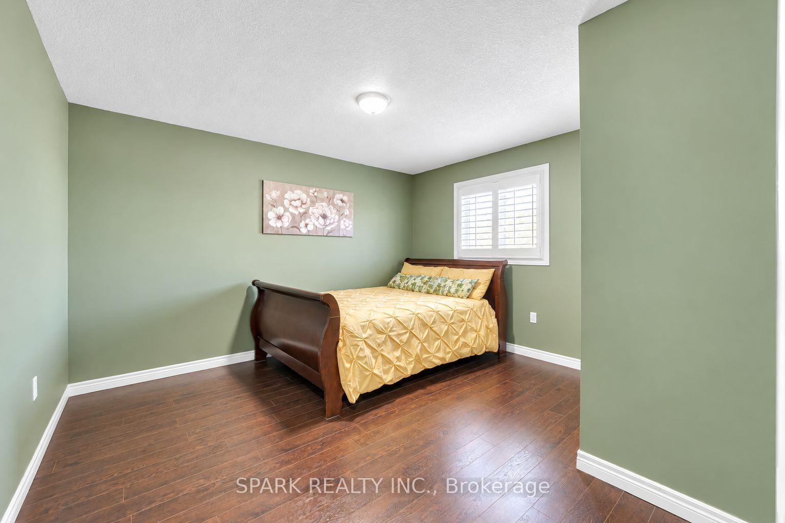 Photo 27 of 4 Cutts Crescent, Hamilton, Binbrook — HOMEH