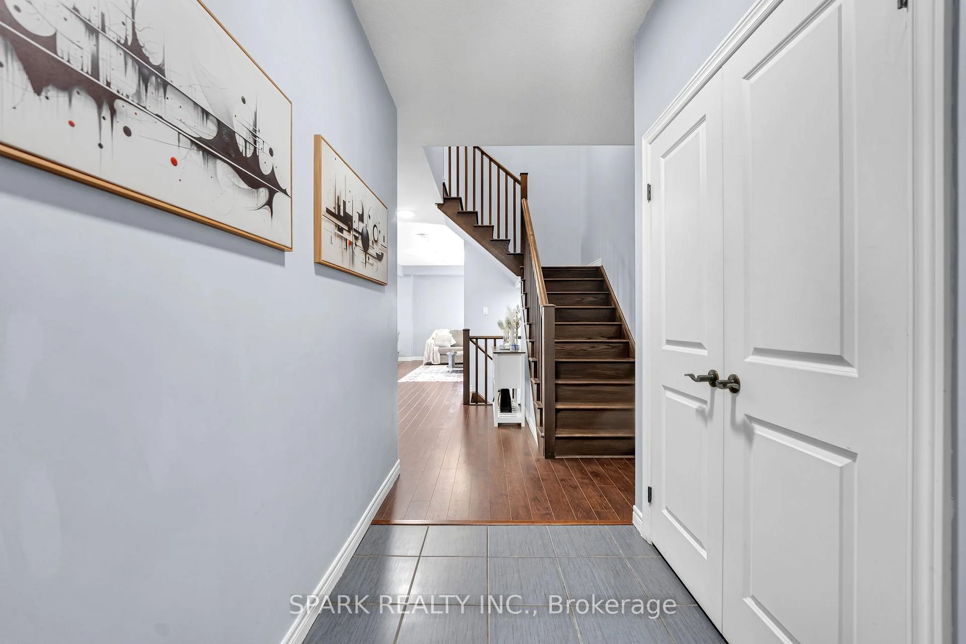 Photo 9 of 4 Cutts Crescent, Hamilton, Binbrook — HOMEH