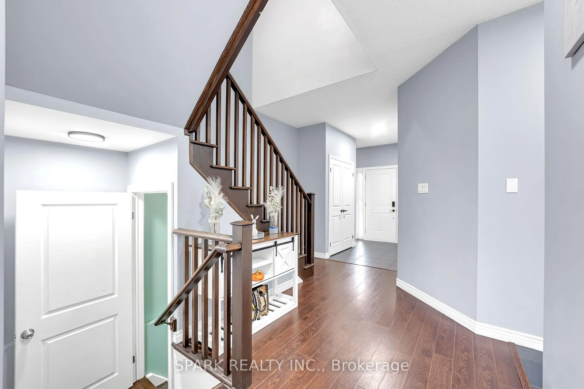 Photo 24 of 4 Cutts Crescent, Hamilton, Binbrook — HOMEH