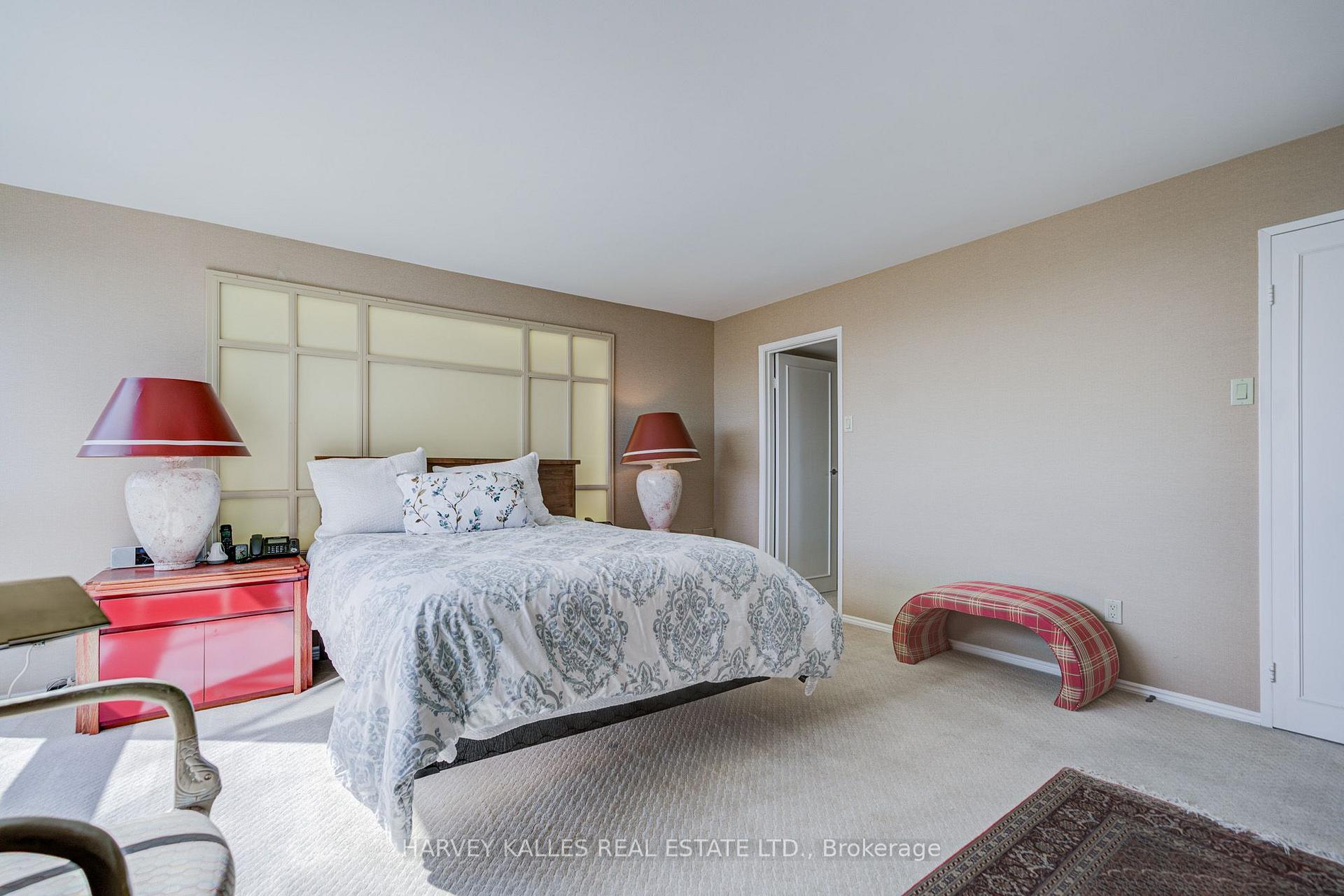 Photo 77 of Unit 1605, 63 St. Clair Avenue W, Toronto, Yonge-St. Clair — HOMEH