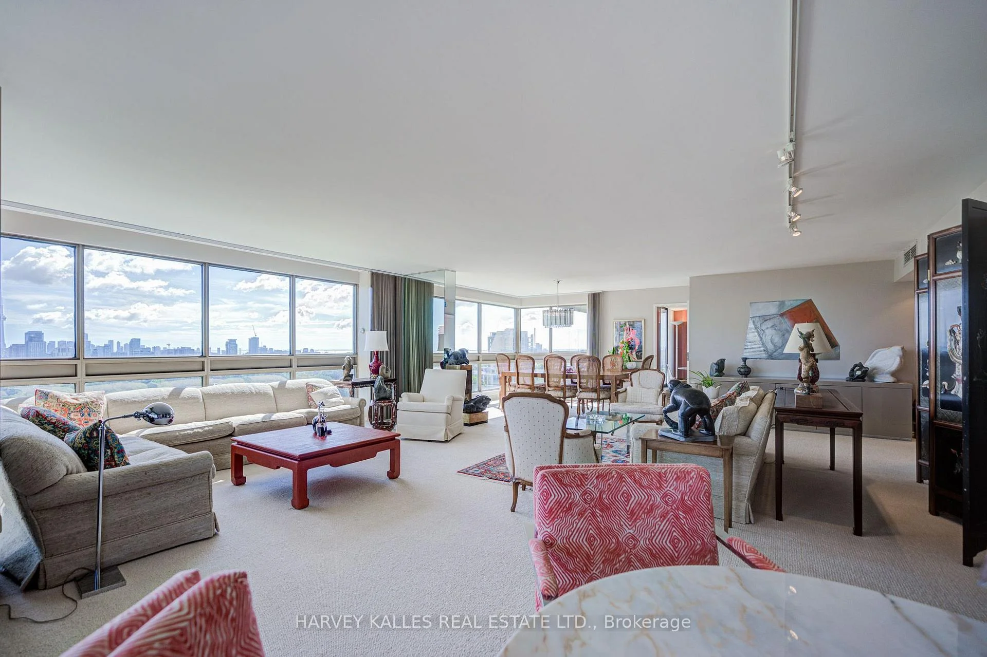 Photo 17 of Unit 1605, 63 St. Clair Avenue W, Toronto, Yonge-St. Clair — HOMEH