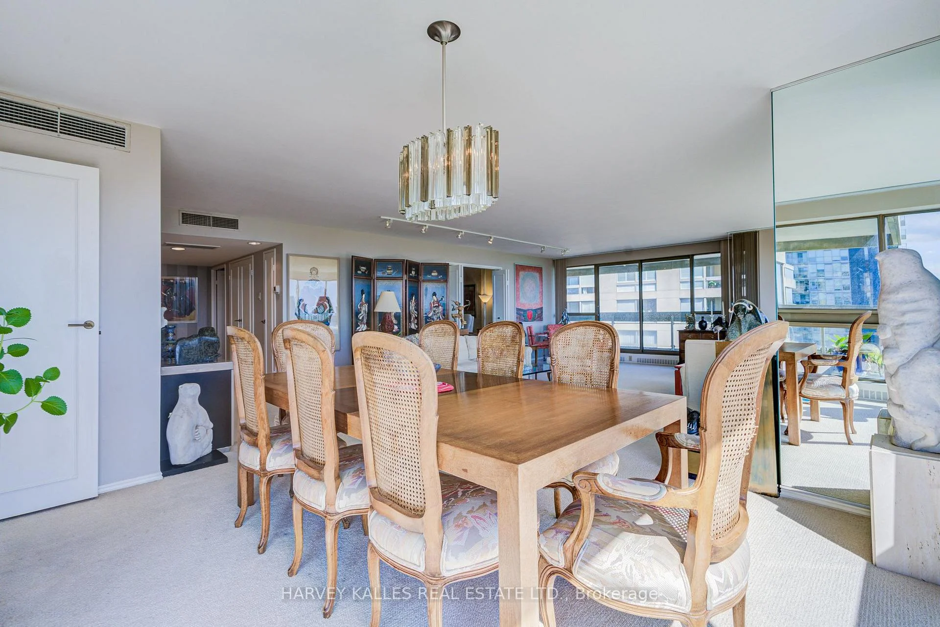 Photo 39 of Unit 1605, 63 St. Clair Avenue W, Toronto, Yonge-St. Clair — HOMEH