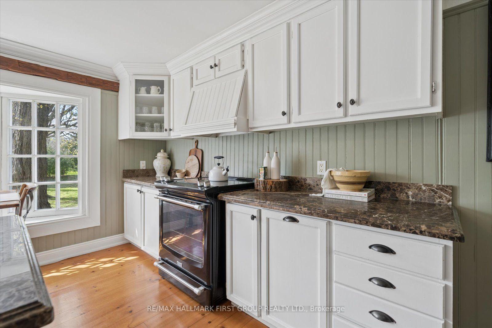 Photo 8 of 130 Myrtle Road E, Whitby, Rural Whitby — HOMEH