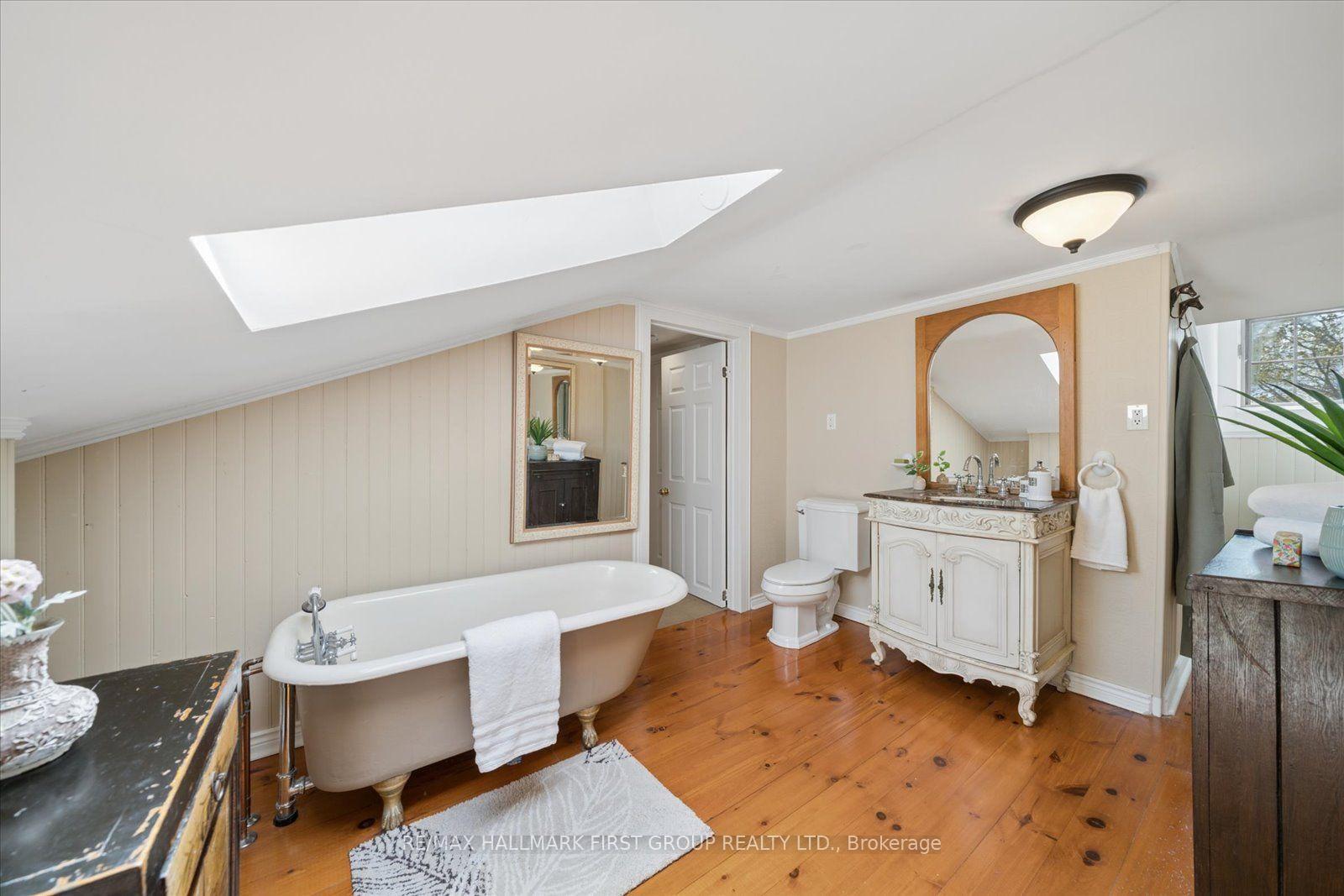 Photo 23 of 130 Myrtle Road E, Whitby, Rural Whitby — HOMEH