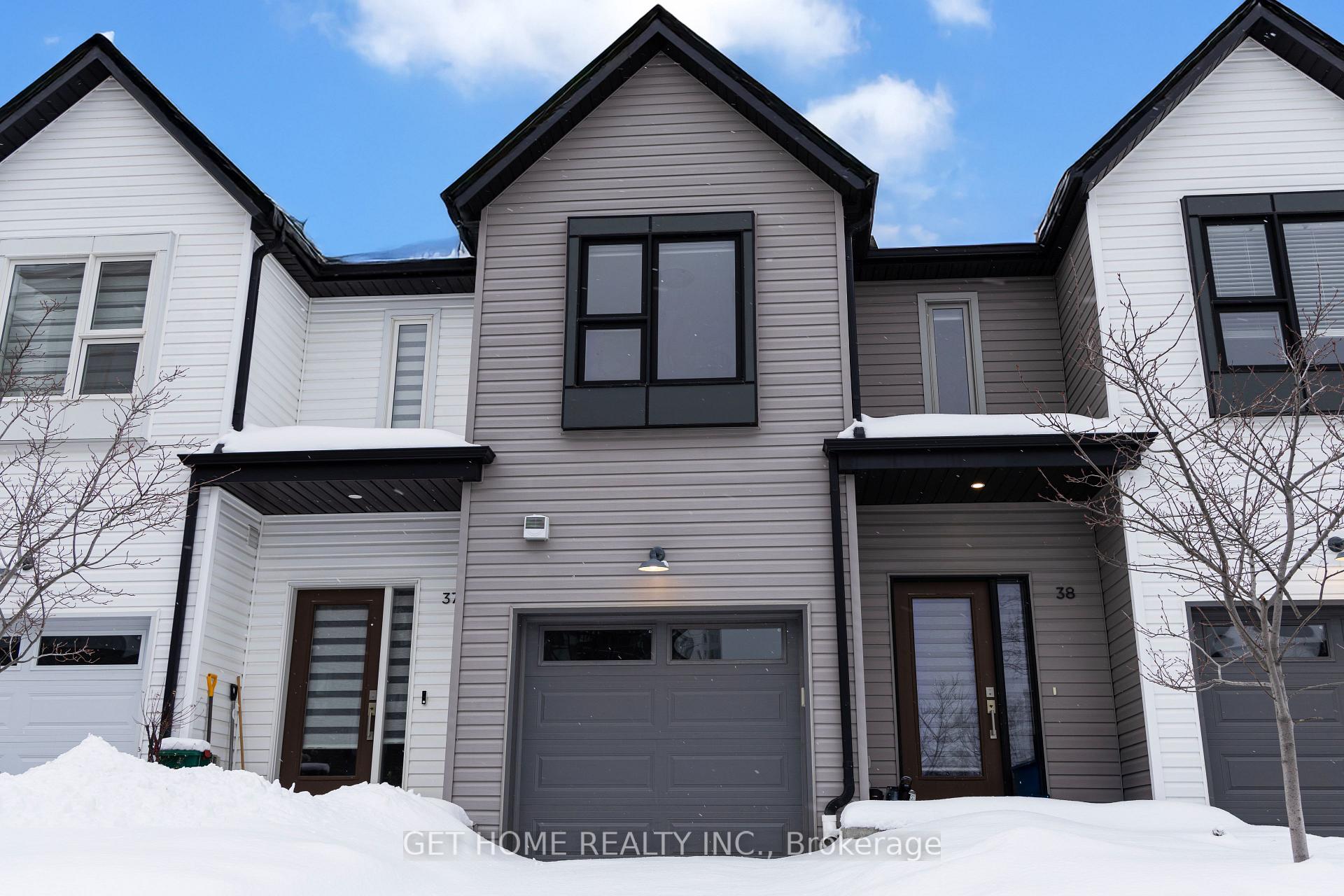 Photo of Unit 38, 110 Fergus Avenue