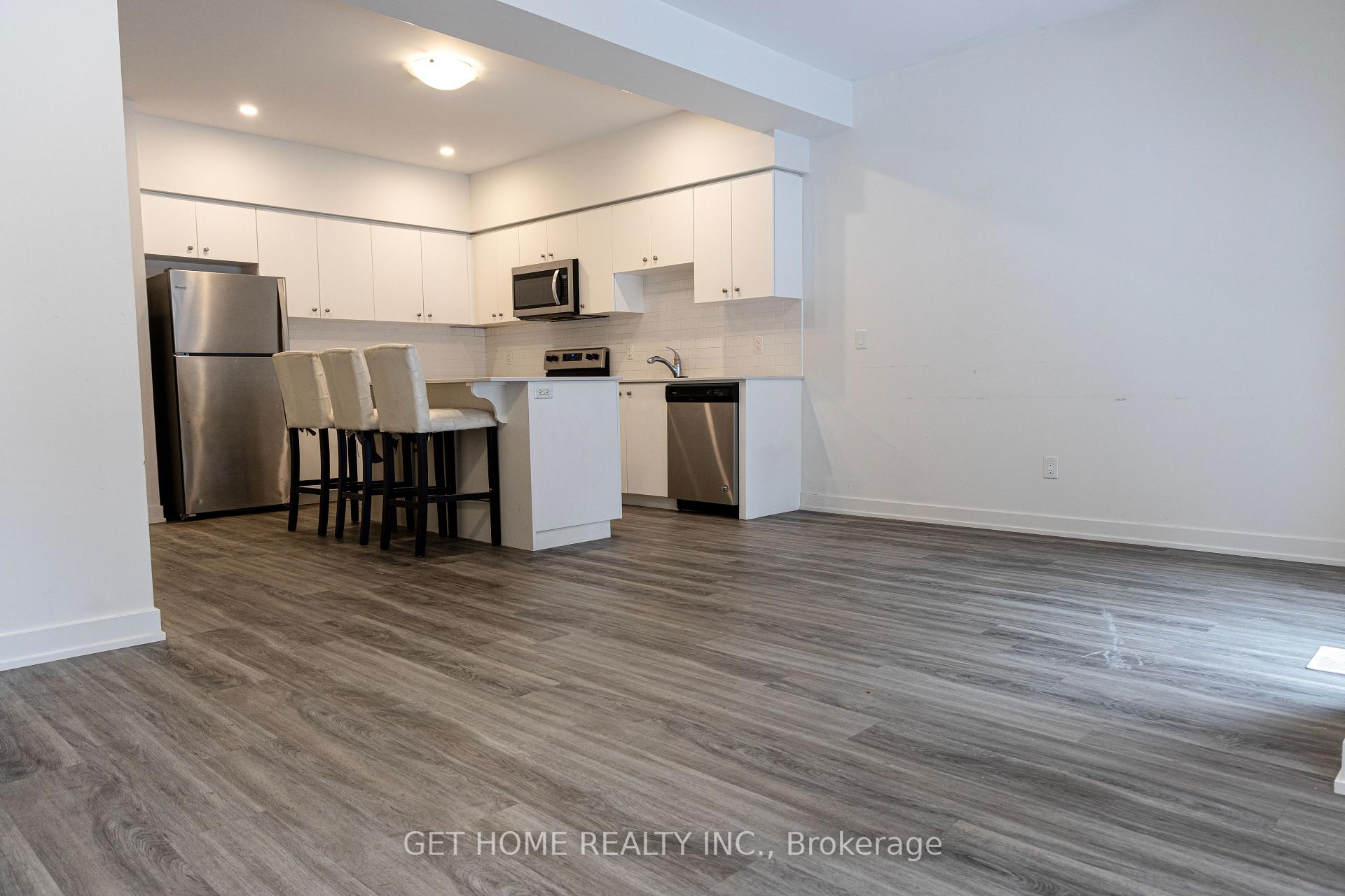 Photo 6 of Unit 38, 110 Fergus Avenue, Kitchener, Stanley Park — HOMEH