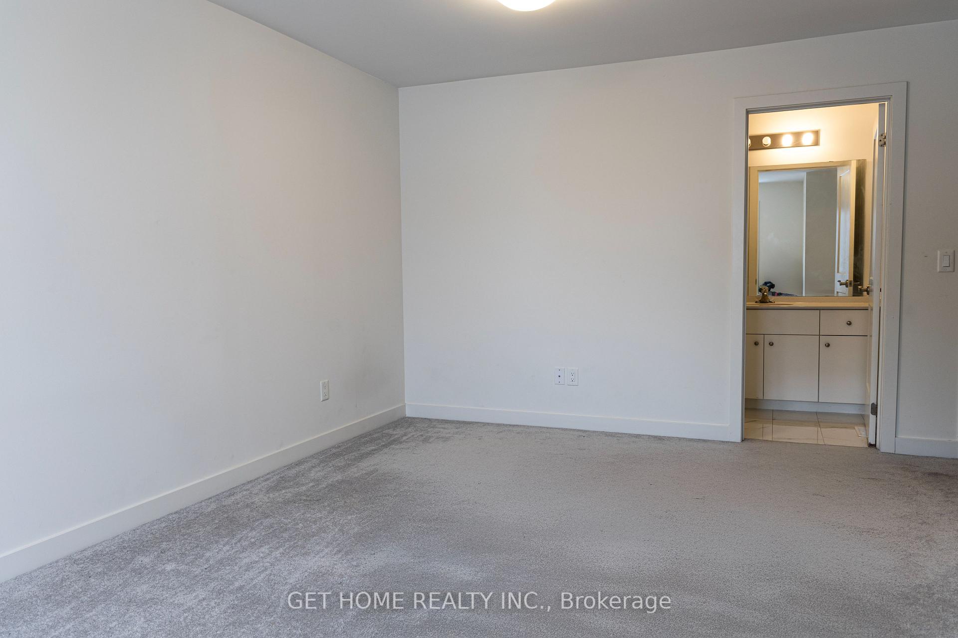 Photo 18 of Unit 38, 110 Fergus Avenue, Kitchener, Stanley Park — HOMEH