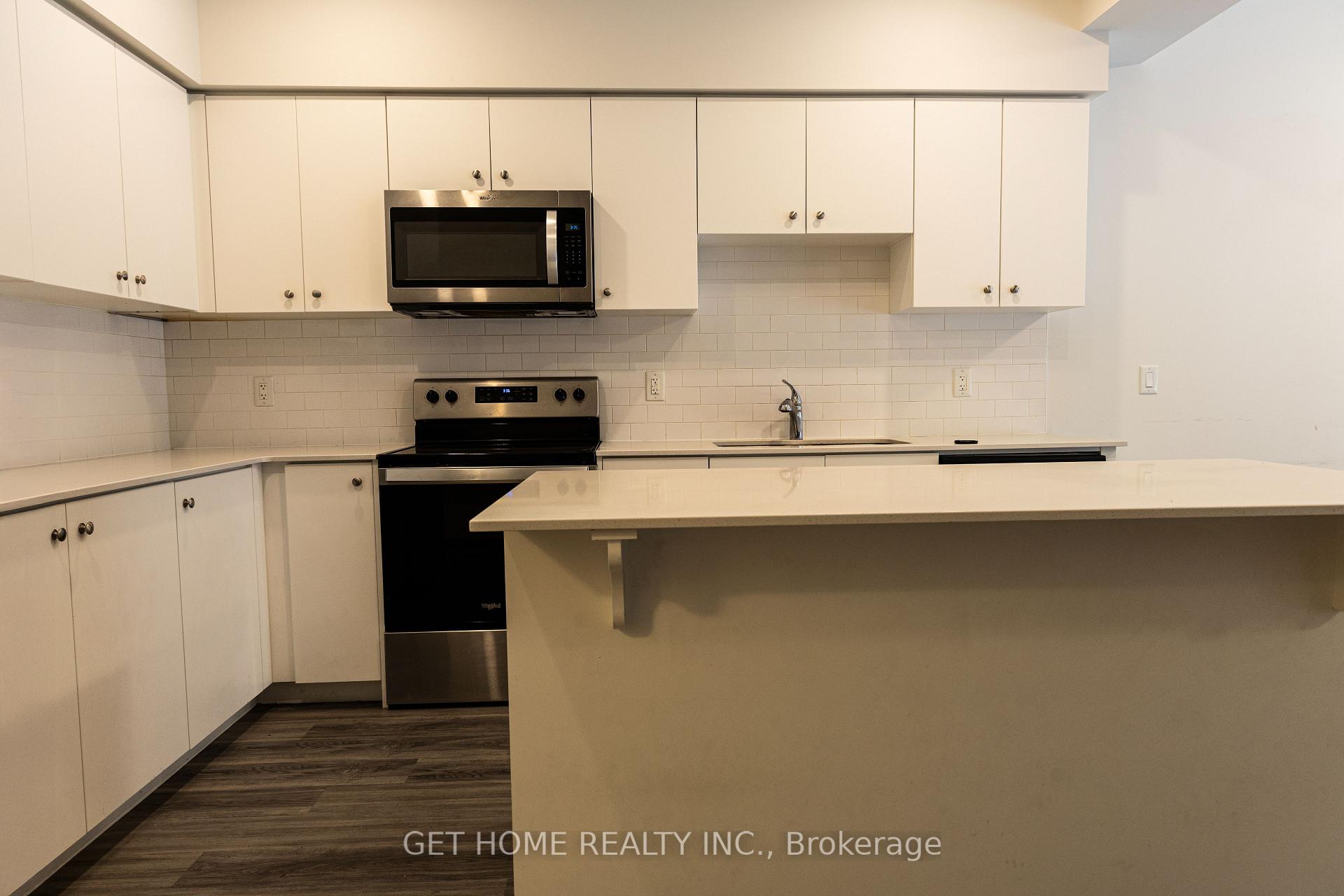 Photo 23 of Unit 38, 110 Fergus Avenue, Kitchener, Stanley Park — HOMEH