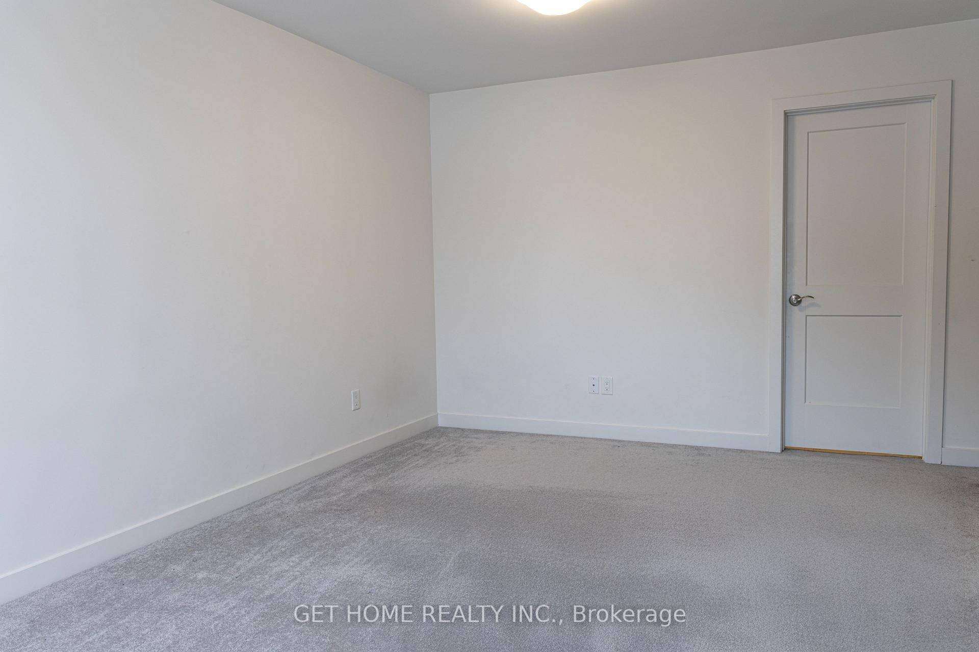 Photo 30 of Unit 38, 110 Fergus Avenue, Kitchener, Stanley Park — HOMEH