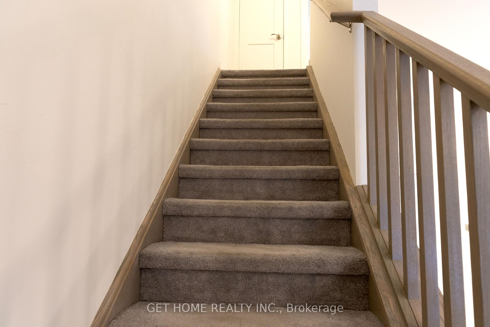 Photo 31 of Unit 38, 110 Fergus Avenue, Kitchener, Stanley Park — HOMEH