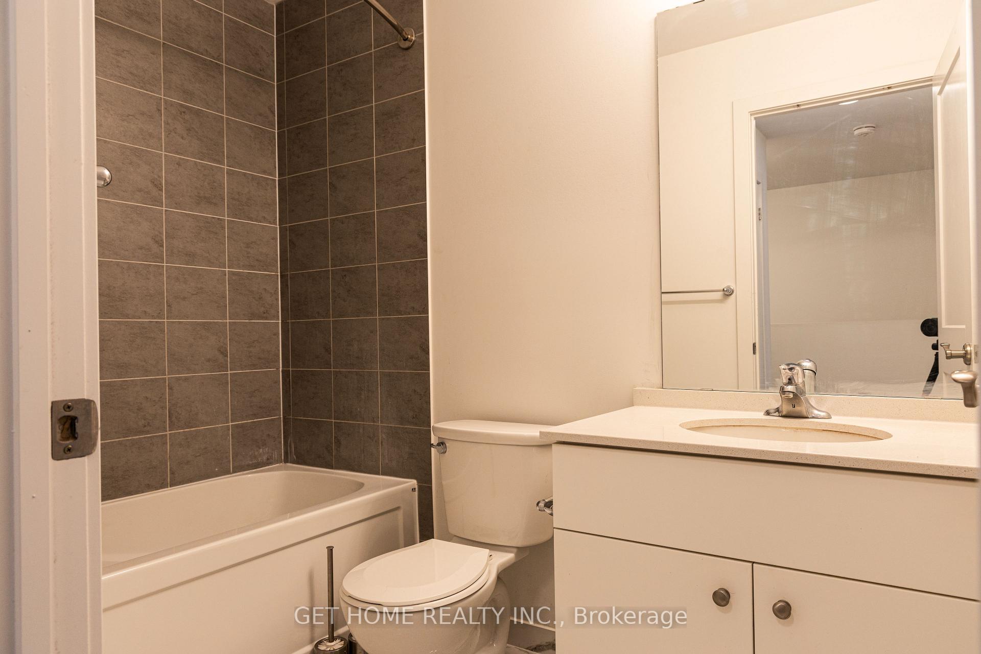 Photo 39 of Unit 38, 110 Fergus Avenue, Kitchener, Stanley Park — HOMEH
