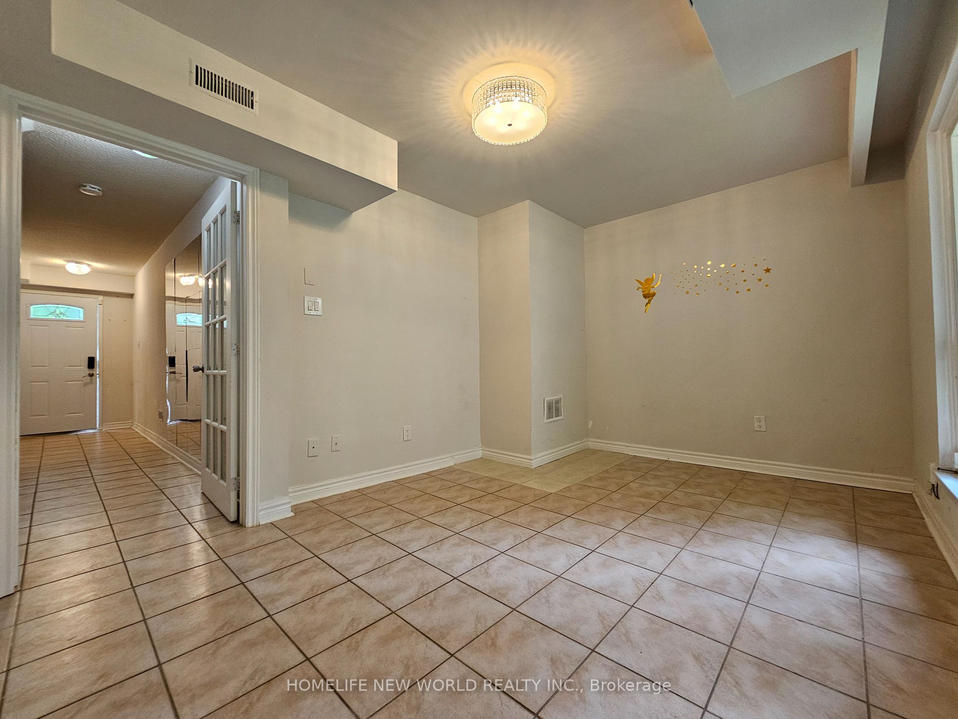Photo 5 of 36 Thimble Berry Way, North York, Hillcrest Village — HOMEH