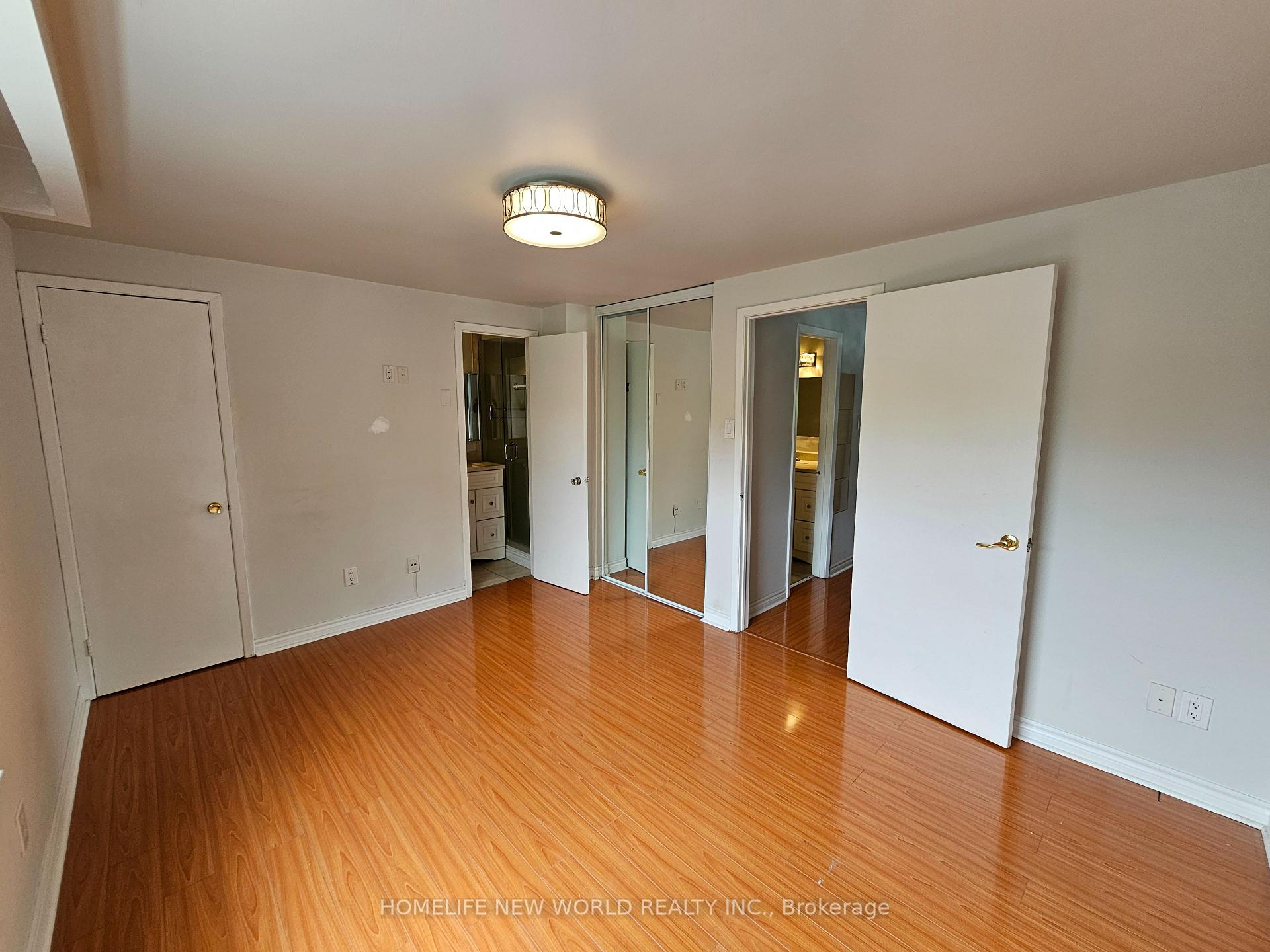 Photo 20 of 36 Thimble Berry Way, North York, Hillcrest Village — HOMEH