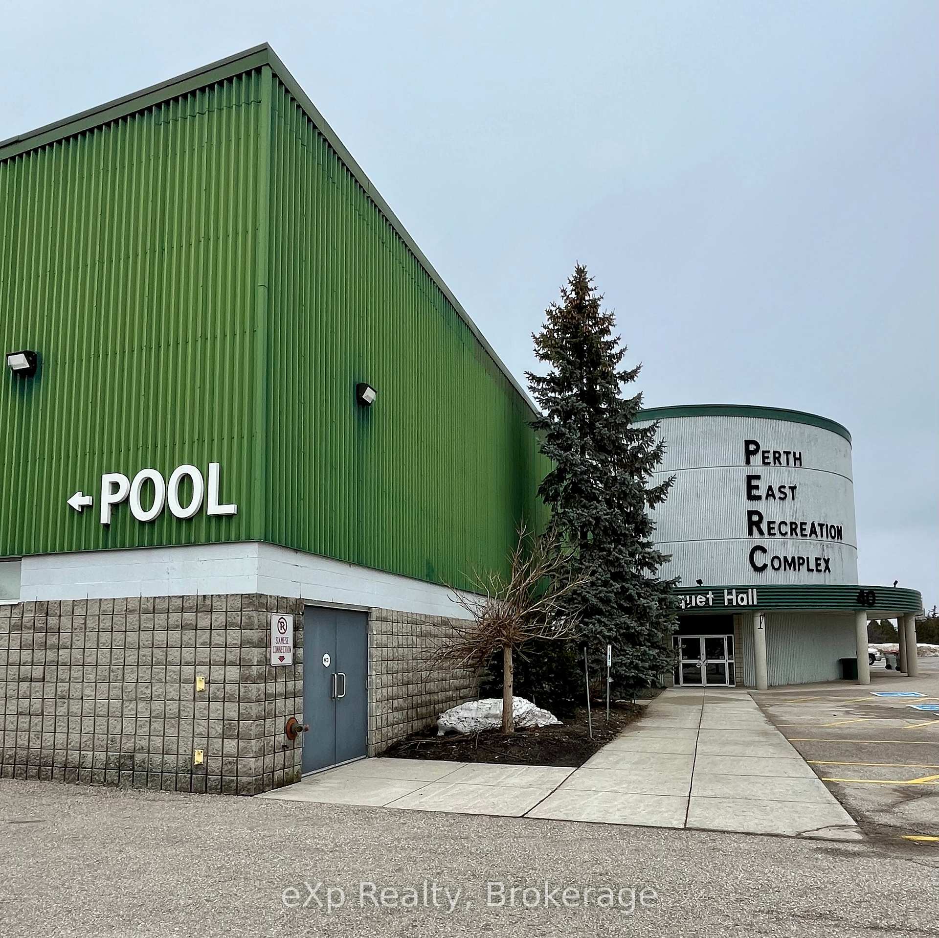 Photo 32 of 8 West Street, Perth East, Milverton — HOMEH