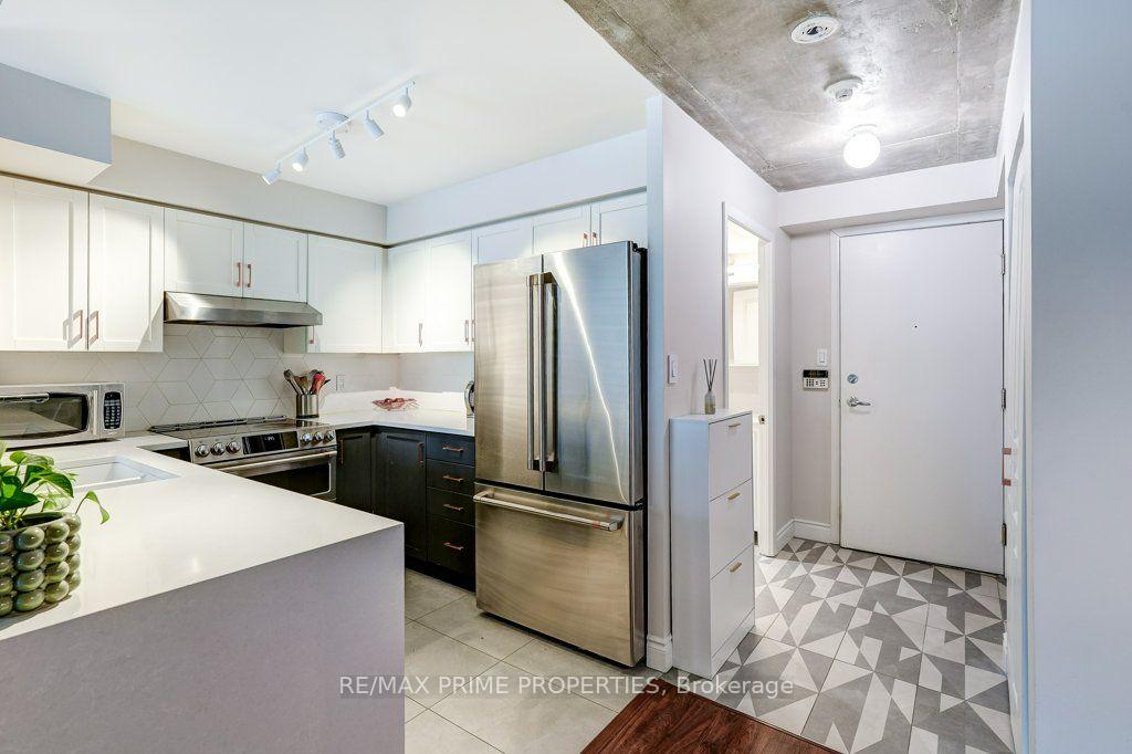 Photo 8 of Unit 1009, 323 Richmond Street, Toronto, Moss Park — HOMEH