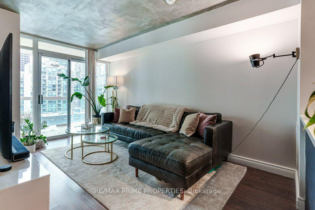 Photo 9 of Unit 1009, 323 Richmond Street, Toronto, Moss Park — HOMEH