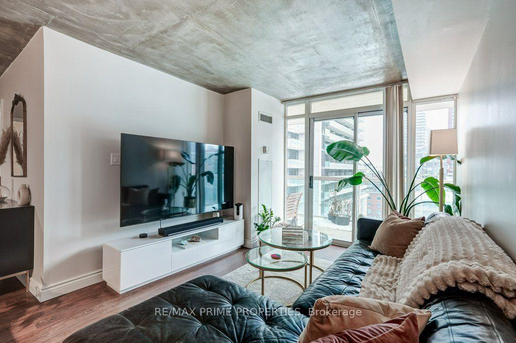 Photo 10 of Unit 1009, 323 Richmond Street, Toronto, Moss Park — HOMEH
