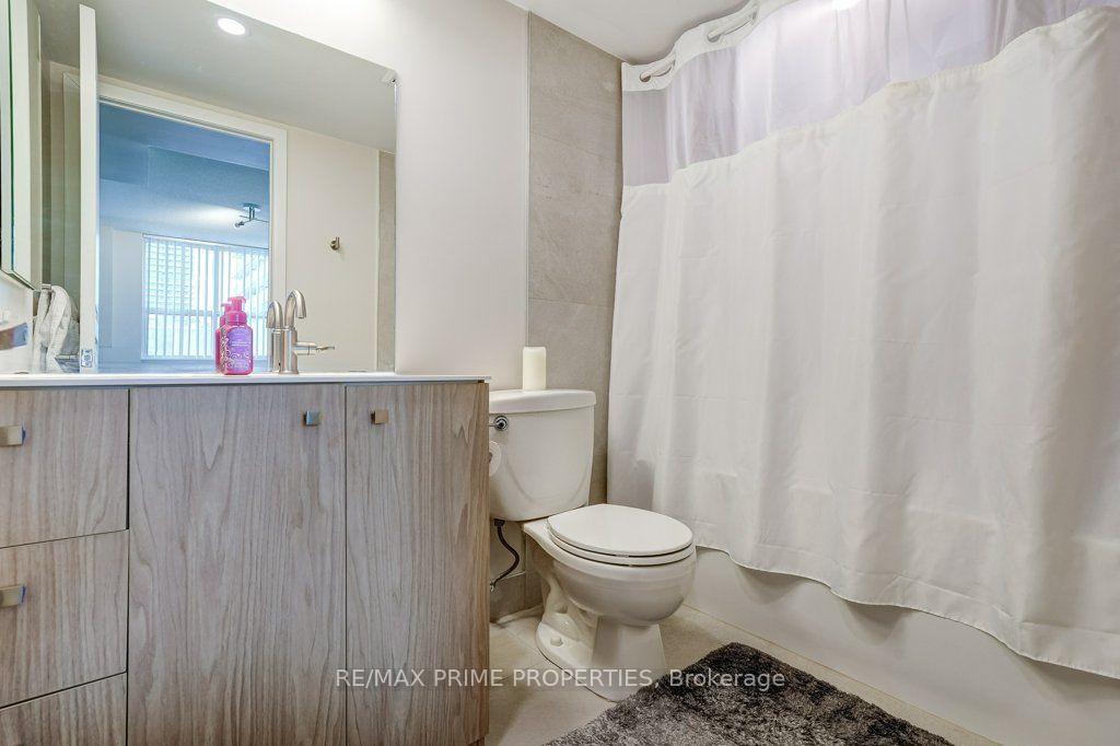 Photo 17 of Unit 1009, 323 Richmond Street, Toronto, Moss Park — HOMEH